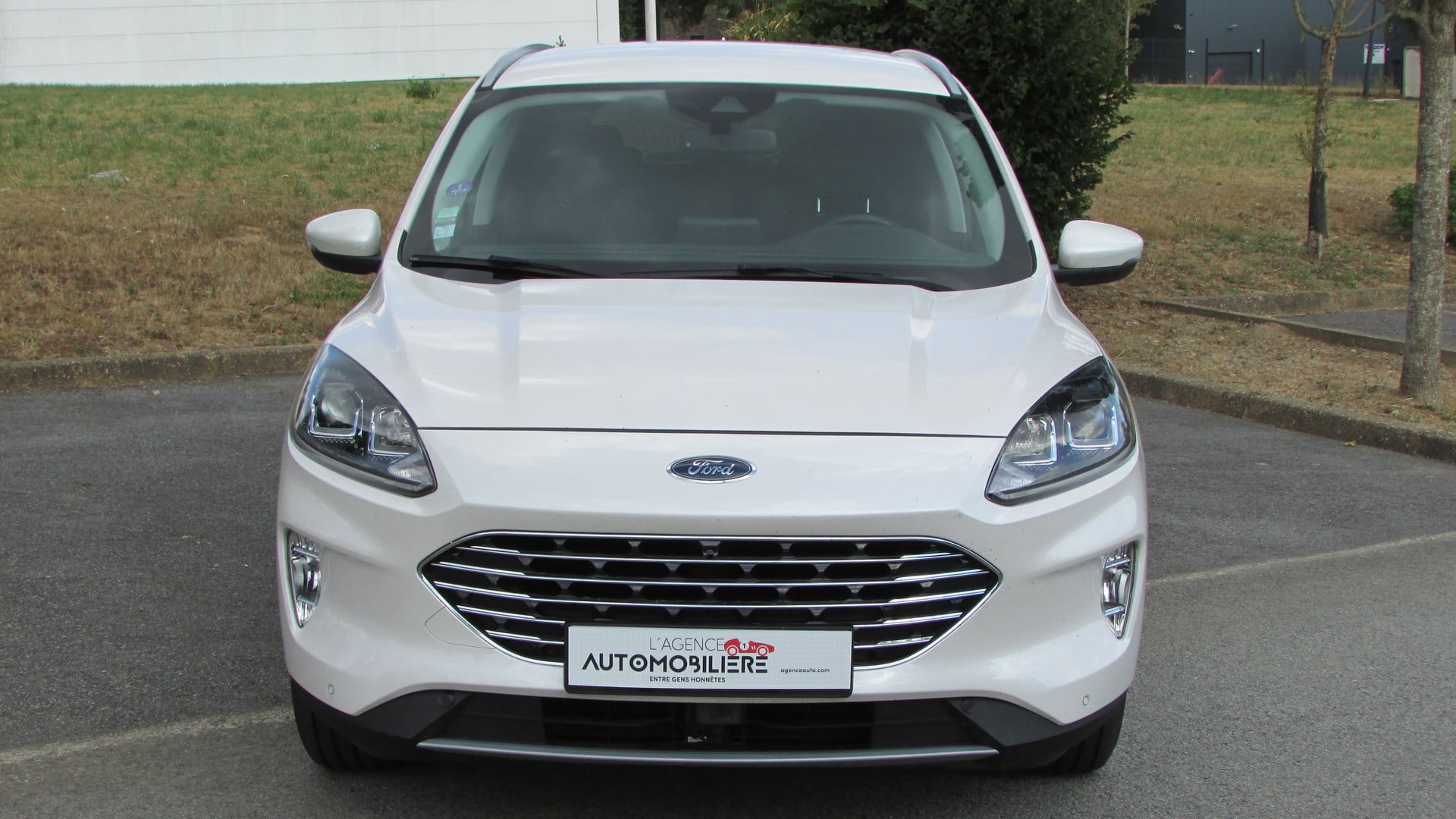 Ford Kuga 2,5L DURATEC FHEV 190CH TITANIUM — 2