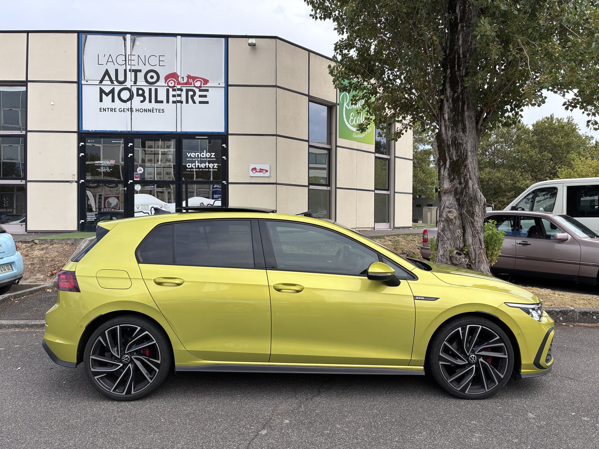 Volkswagen Golf 8 GTD 2.0 TDI 200 CV - Toit Ouvrant — 2