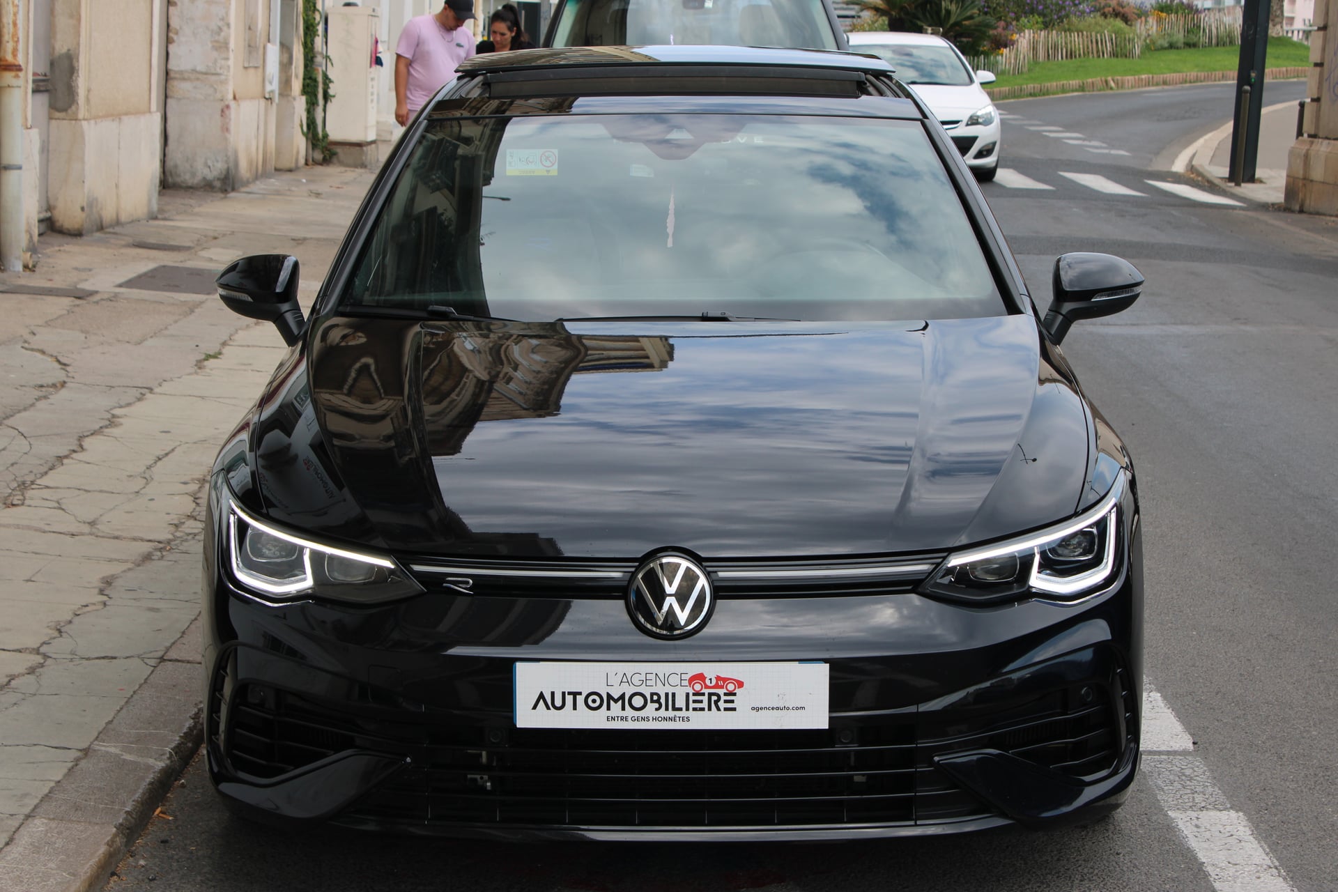 Volkswagen Golf 8R 2.0 TSI 320 4MOTION DSG BVA ( Toit ouvrant, sièges chauffants, Carplay ... ) — 2