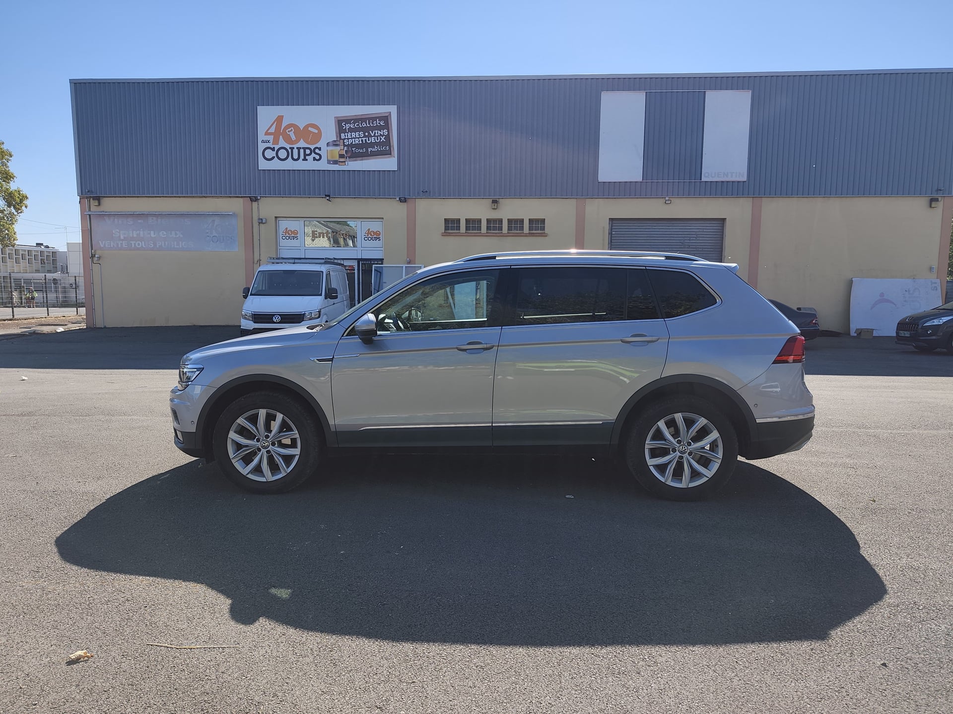 Volkswagen Tiguan Allspace 2.0 TDI 150ch Carat DSG7 - toit panoramique ouvrant - carplay - caméra de recul - 7 places - Full entretien — 2