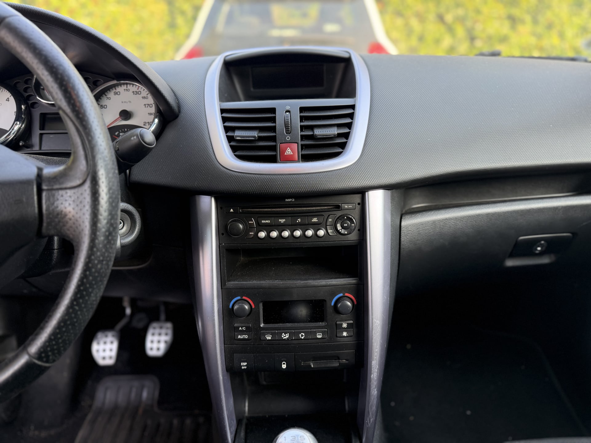 Peugeot 207 CC 1.6 HDI Sport pack — 27