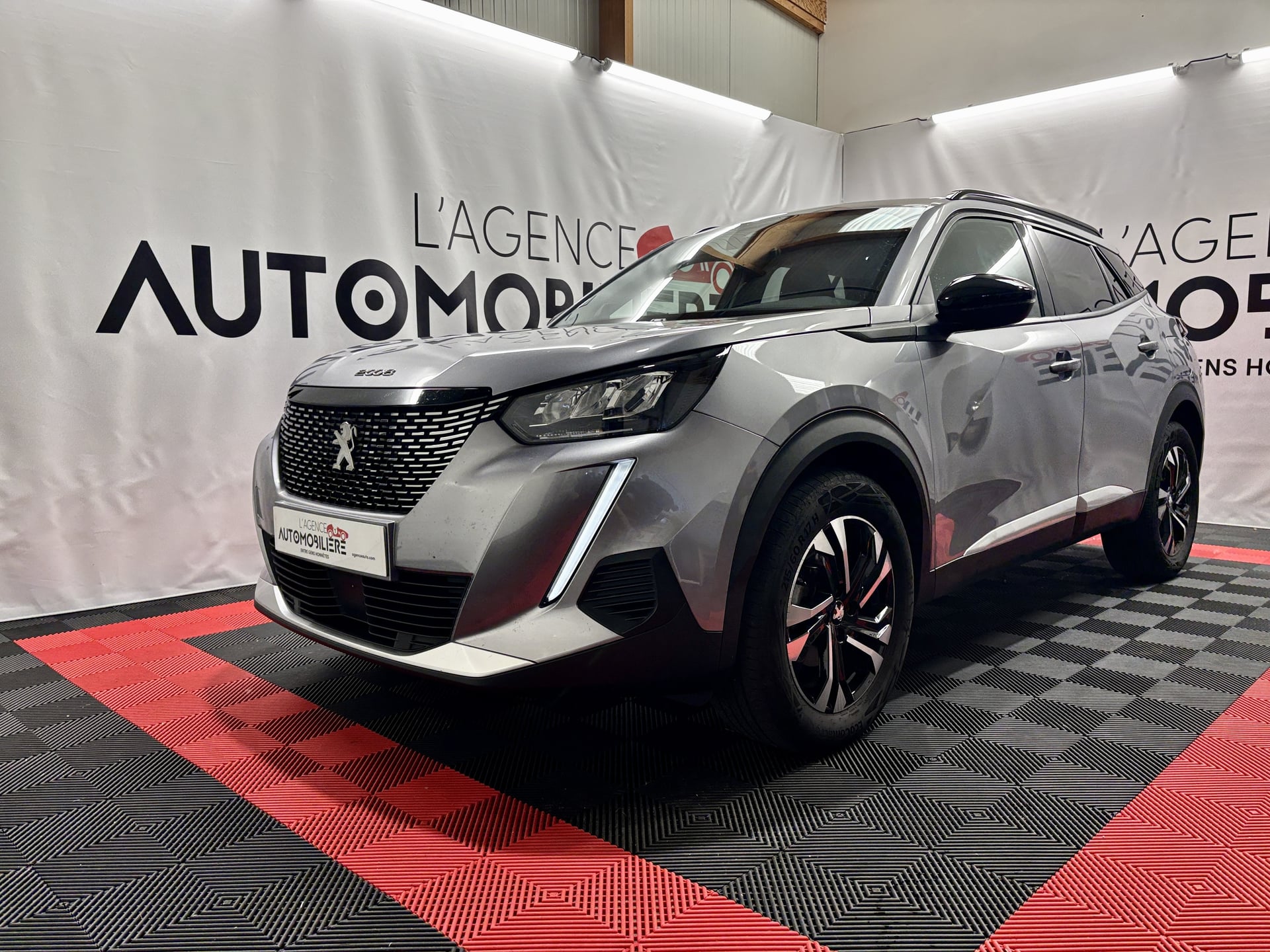 Peugeot 2008 II 1.5 BLUEHDI 110 S&S ALLURE PACK BVM6