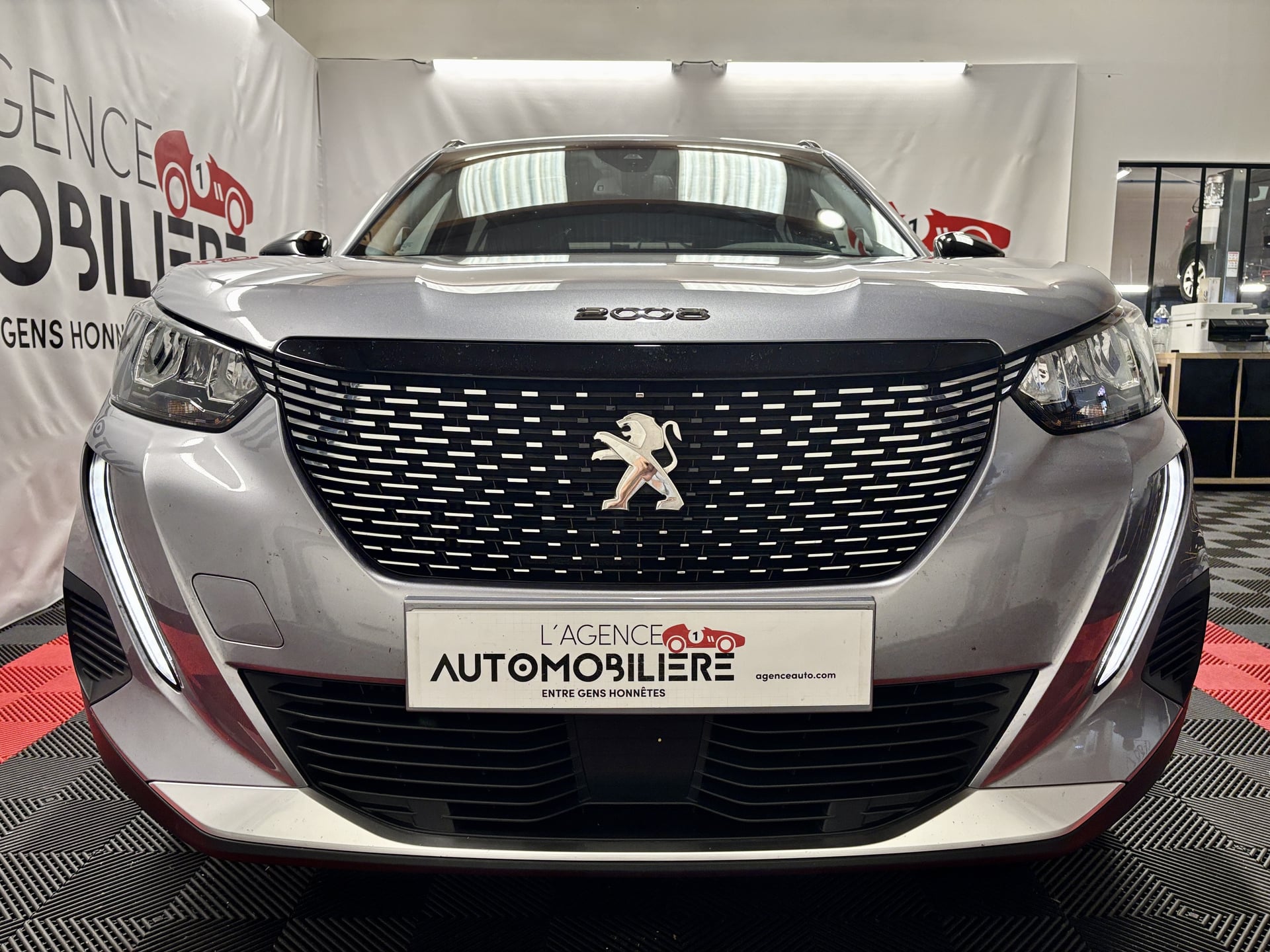 Peugeot 2008 II 1.5 BLUEHDI 110 S&S ALLURE PACK BVM6 — 2