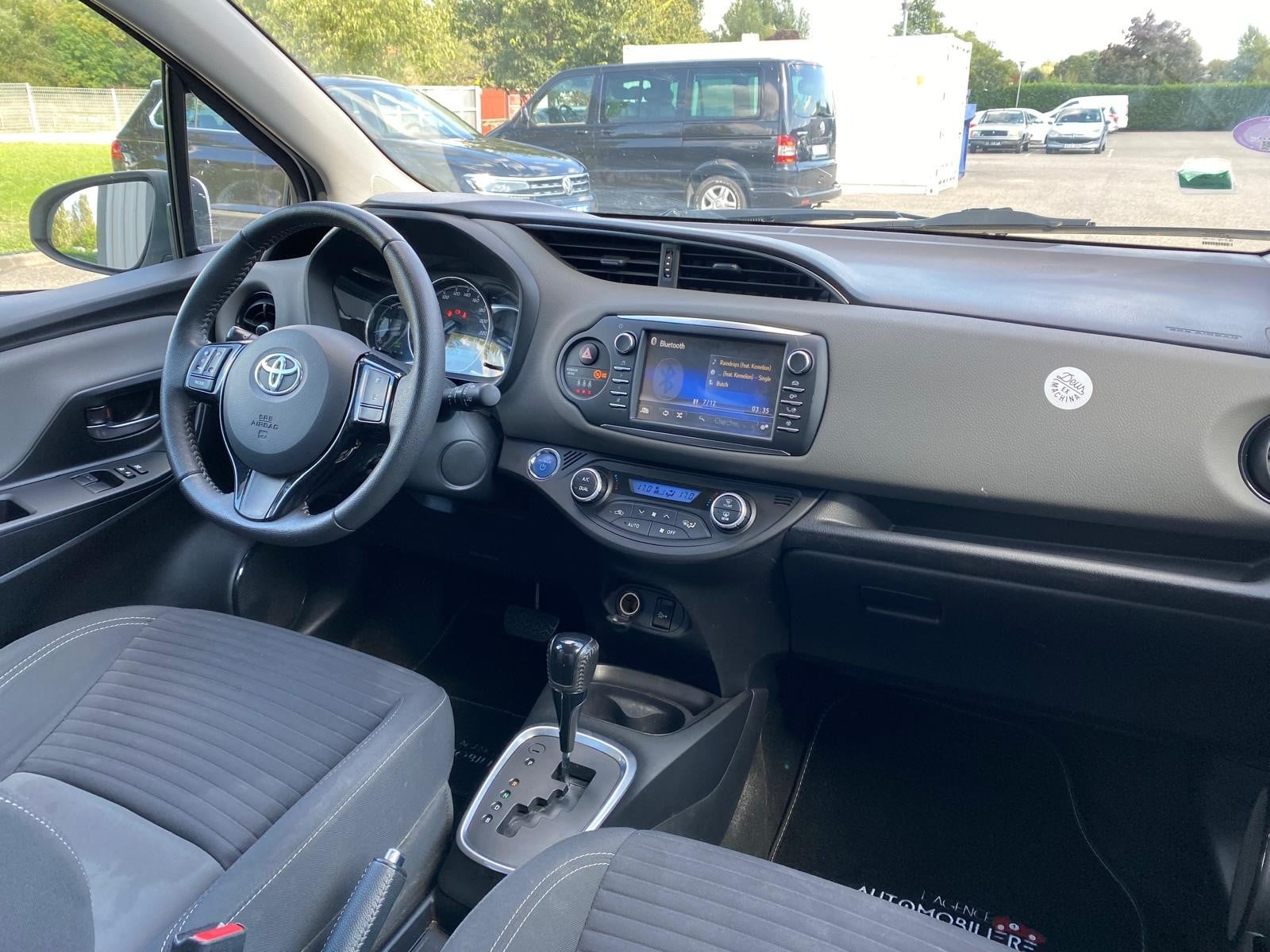Toyota Yaris III (3) 1.5 HYBRID 75CH 100H FRANCE 5P - Entretien Full TOYOTA — 16