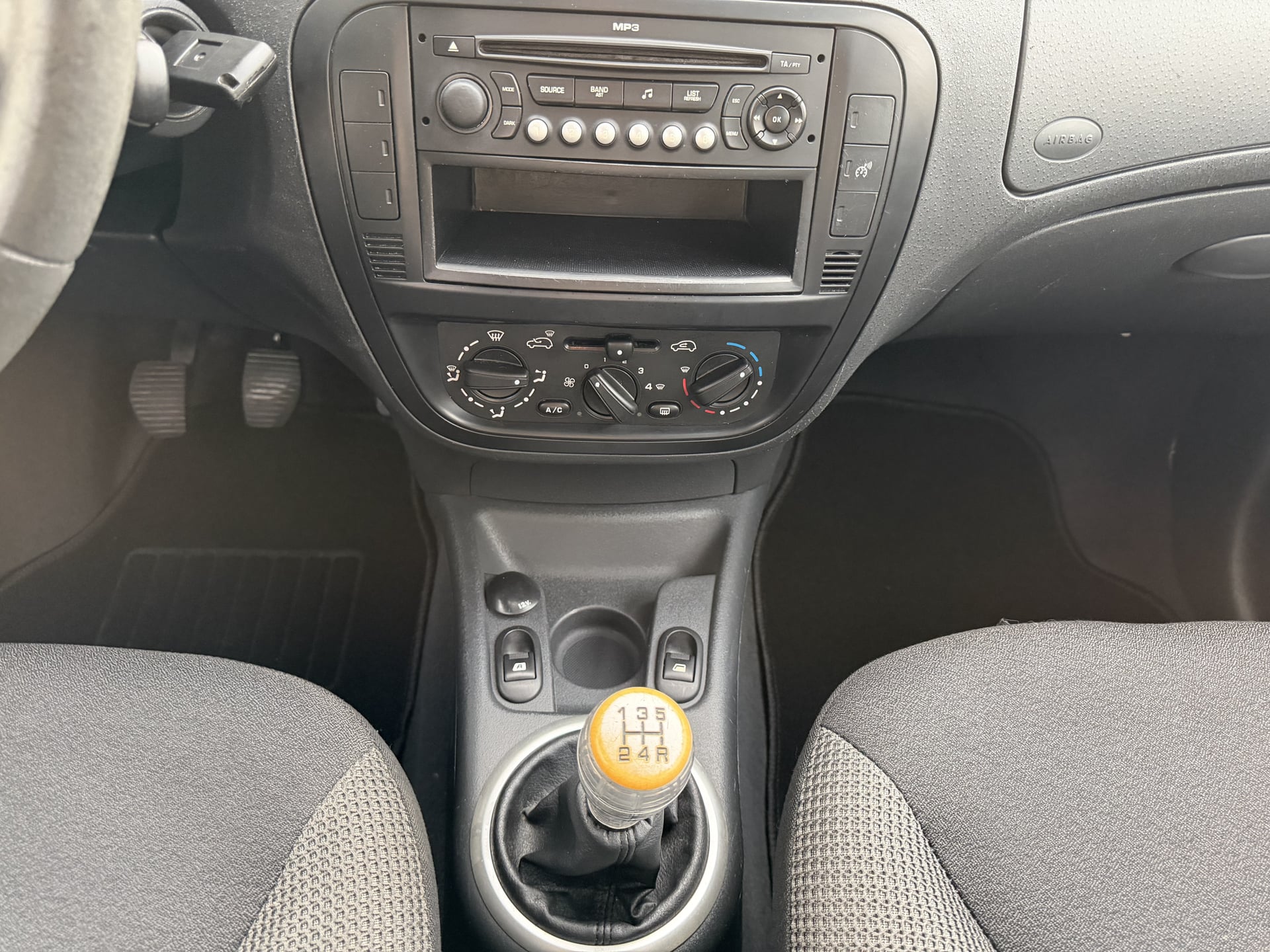 Citroen C3 1.1i 60 CV - Pack Clim — 26