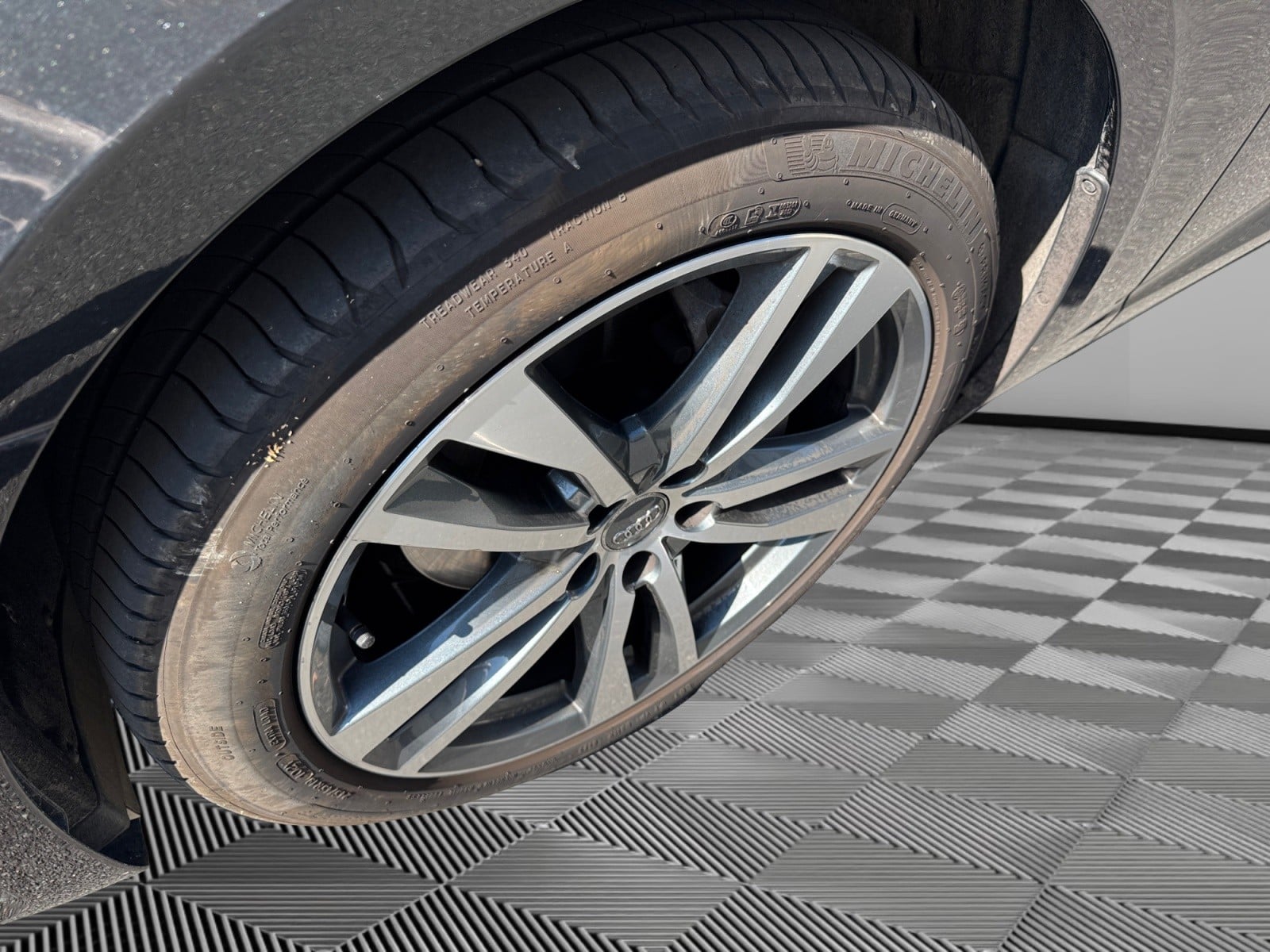 Audi A6 40 TDI 204ch S tronic 7 — 21