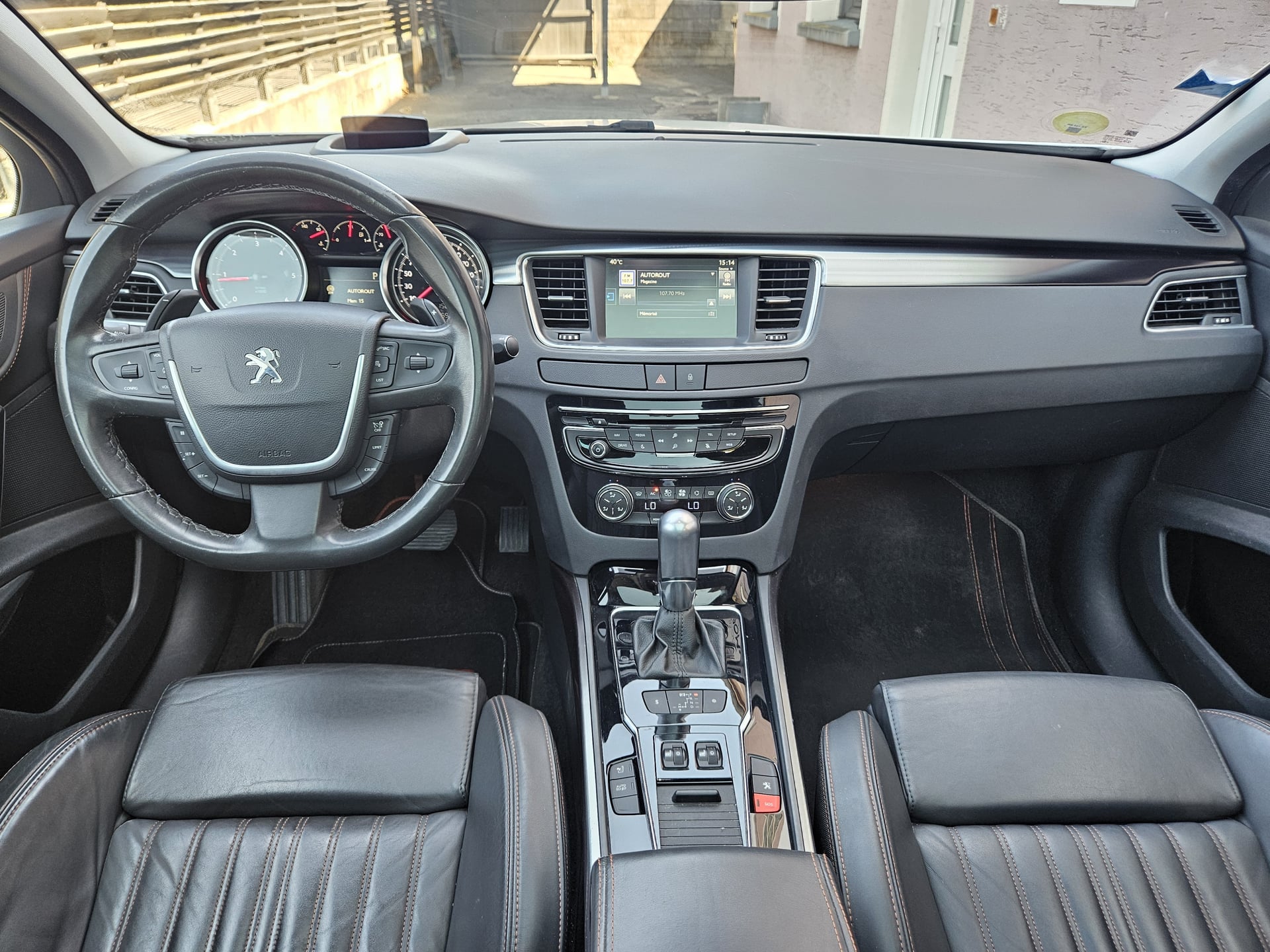 Peugeot 508 SW RXH (Non Hybride) 2.0 HDI 180 CV EAT8 (Sièges chauffants massant - Toit panoramique) — 28