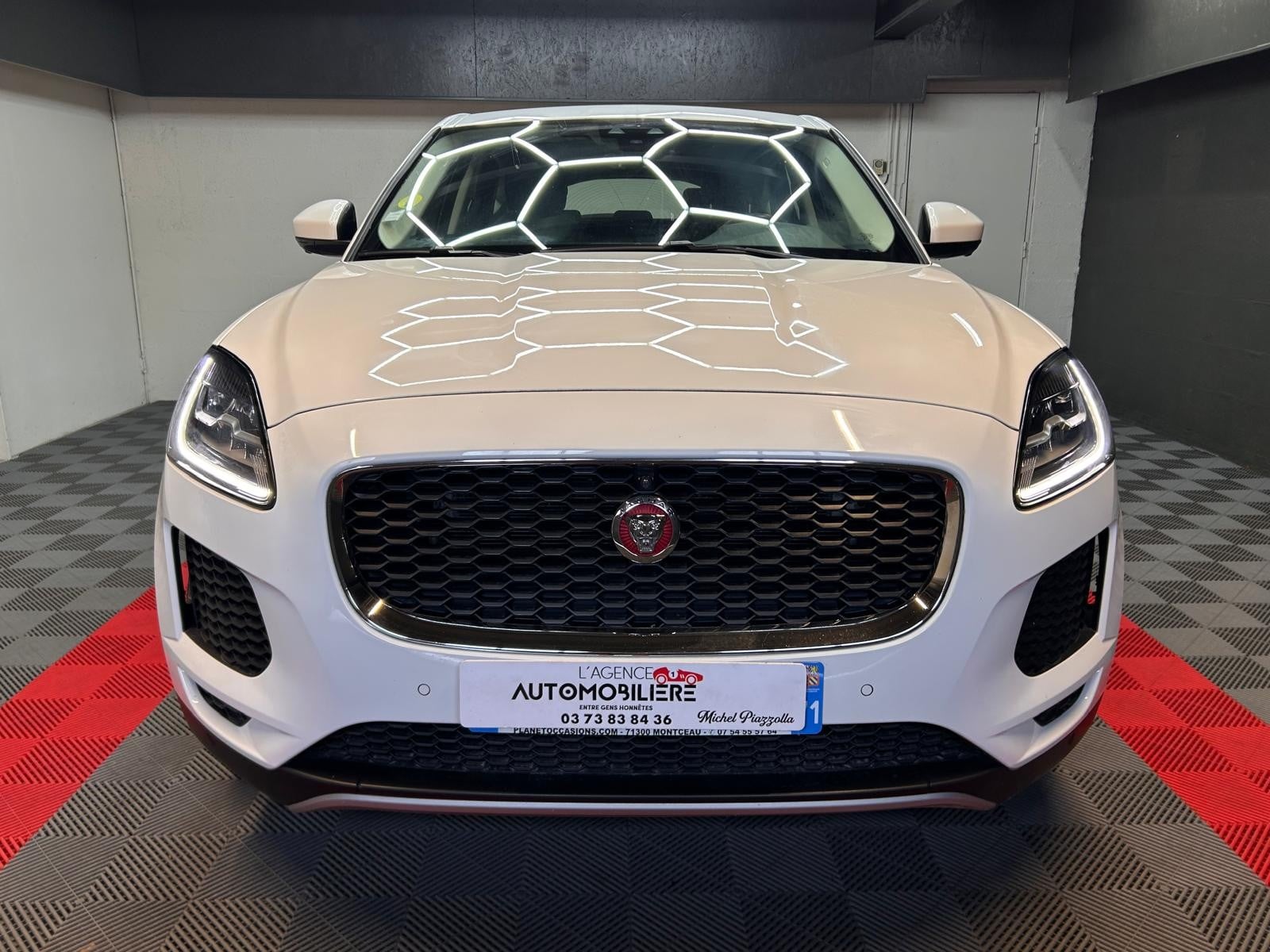 Jaguar E-Pace 2.0 D 180 cv AWD BVA S – Toit Panoramique – 118 000 km – SUV Premium — 2