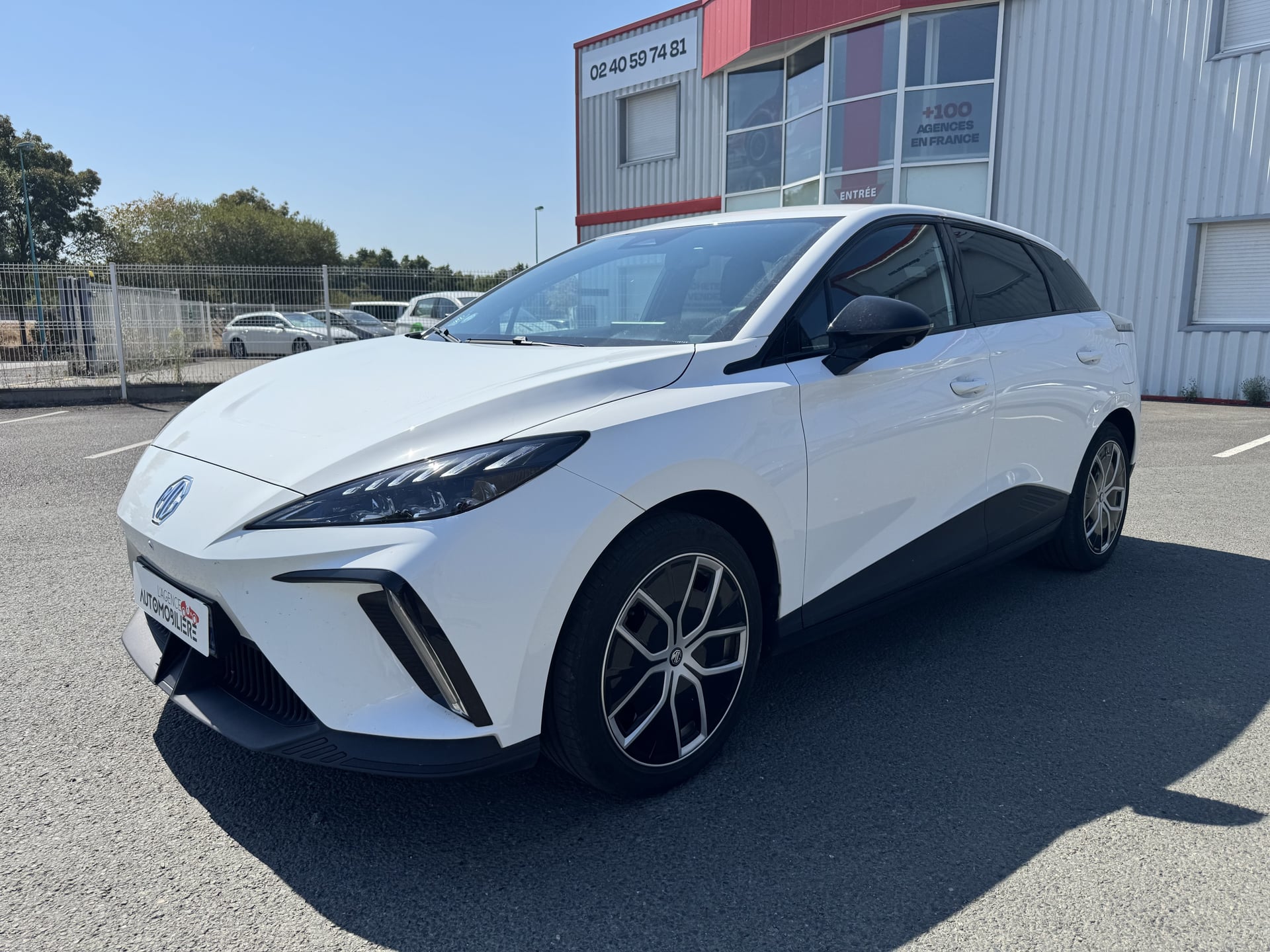 MG MG4 204 64 KWH ELECTRIC 2WD LUXURY | ENTRETIEN MG | GARANTIE 09/2030