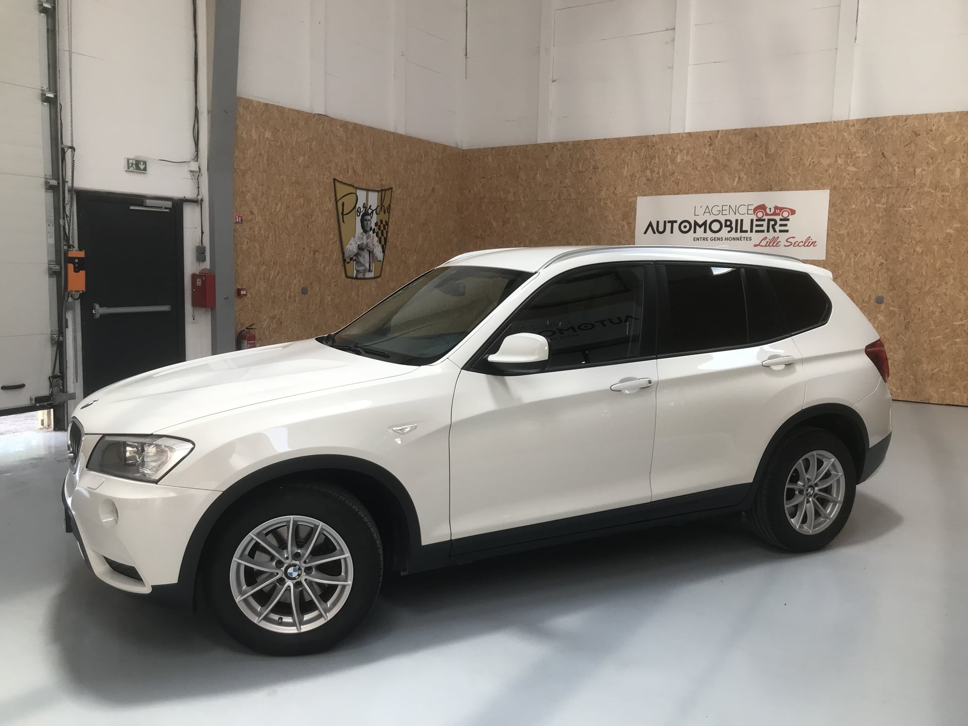 BMW X3 20d xDrive 2.0 d 184 cv CONFORT — 2