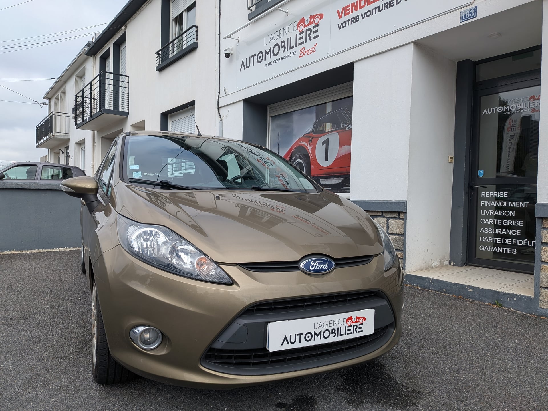 Ford Fiesta 1.2 60 CH TREND — 1