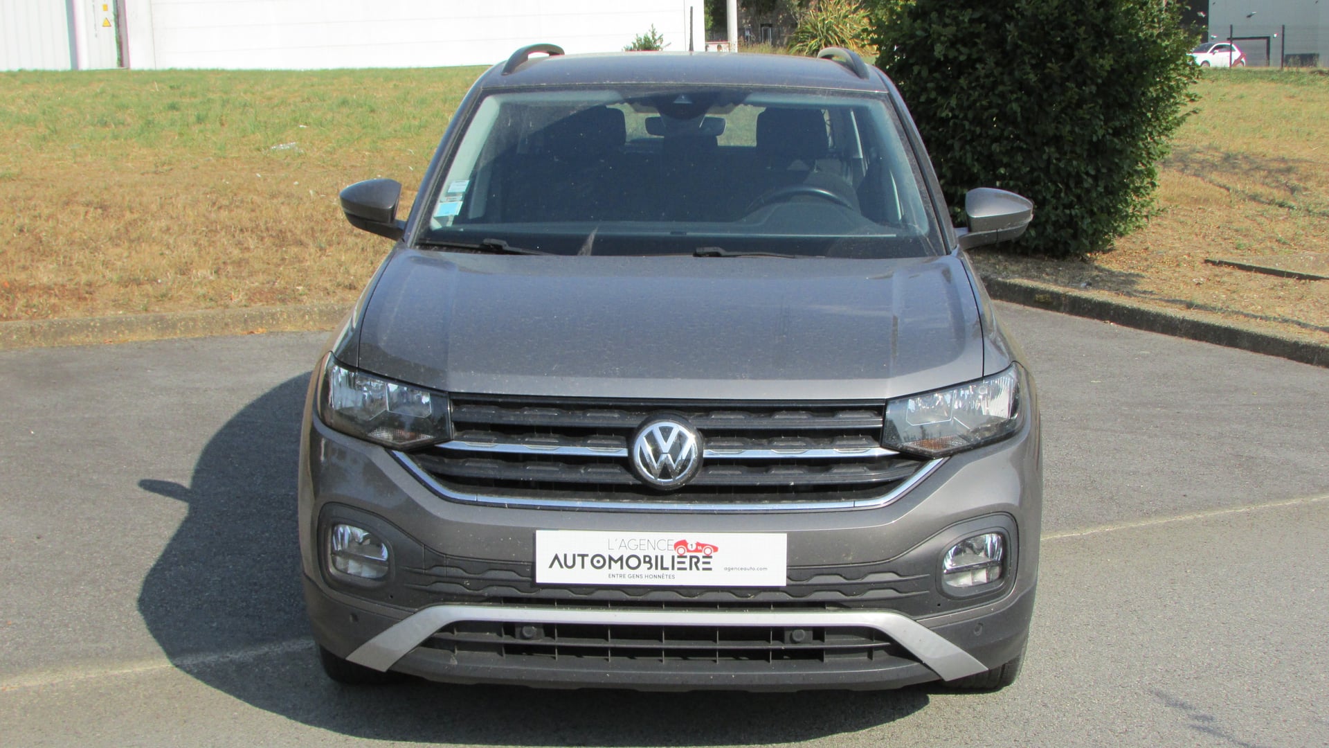 Volkswagen T-Cross 1,0L TSI 115 LOUNGE — 2
