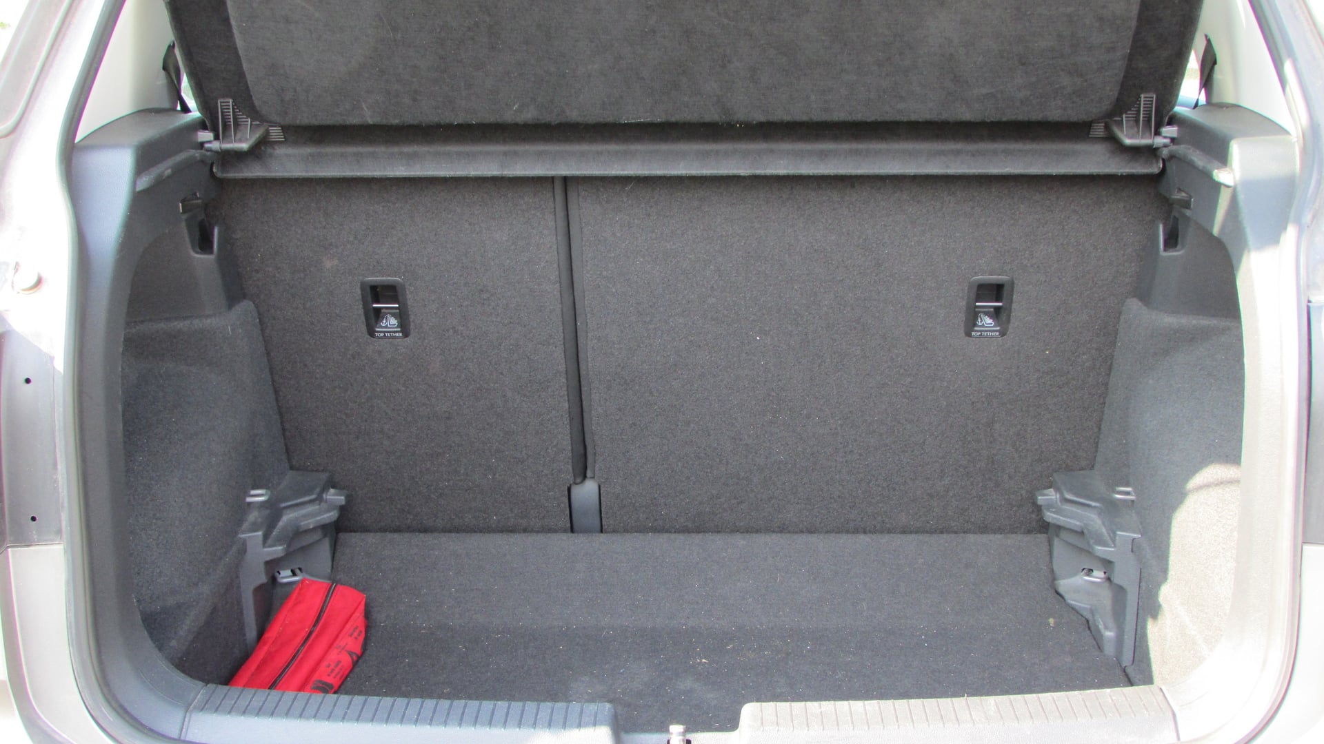 Volkswagen T-Cross 1,0L TSI 115 LOUNGE — 20