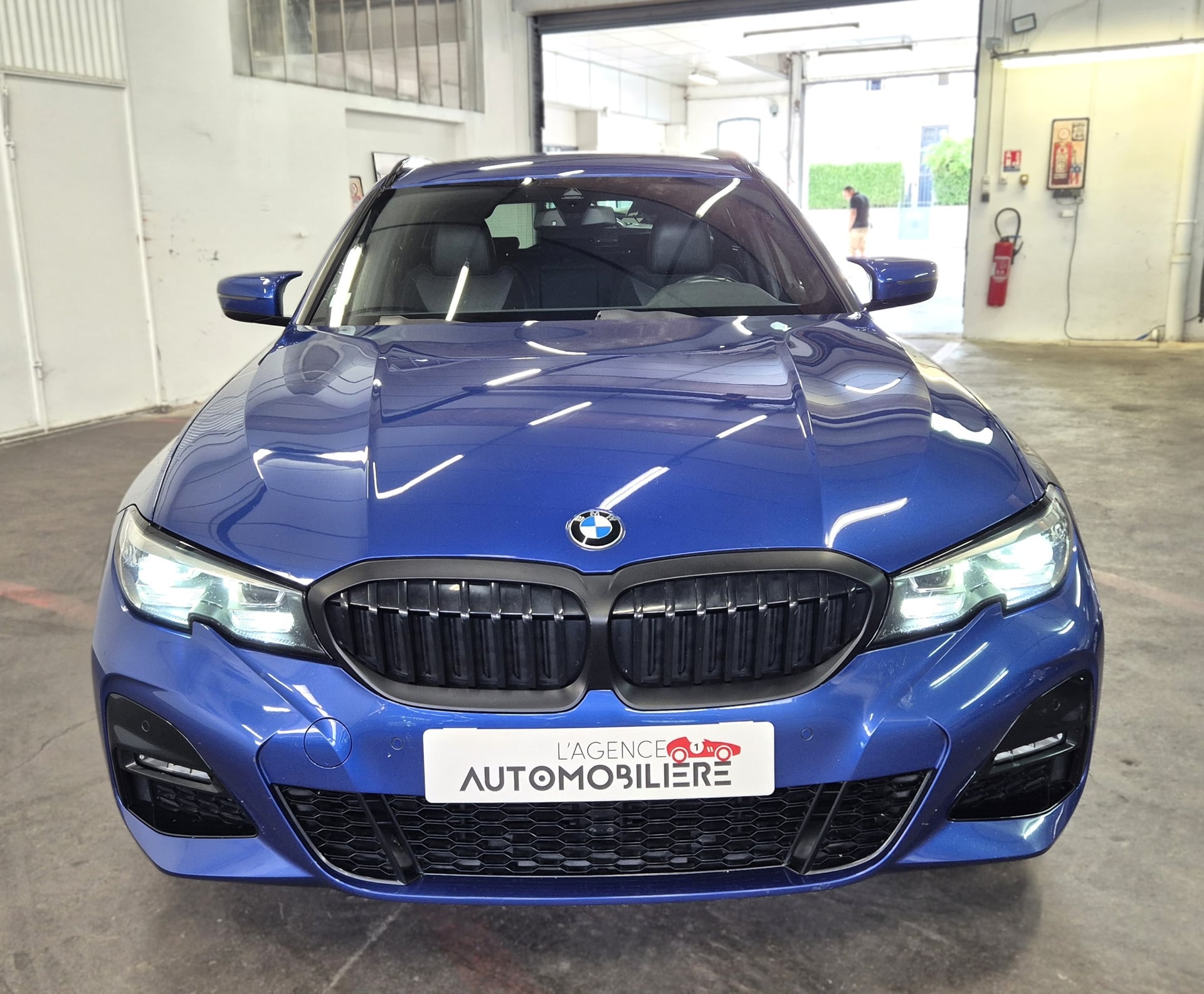 BMW Série 3 touring 318d 150ch M sport — 2