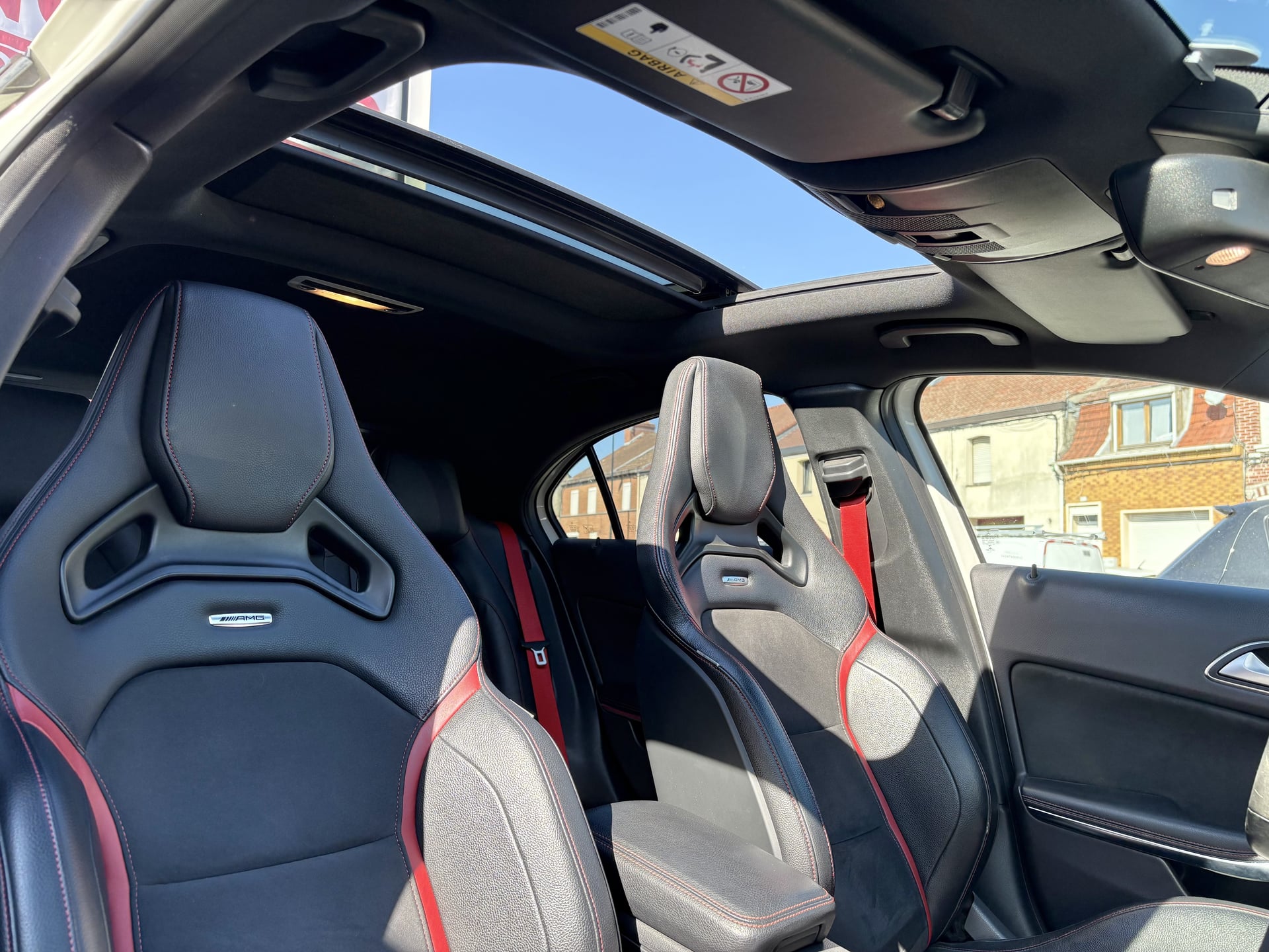 Mercedes-Benz Classe A 45 AMG 4Matic SPEEDSHIFT-DCT SIEGES F1 — 2