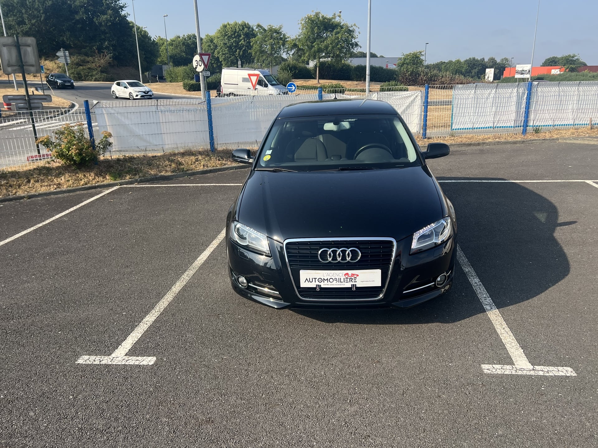 Audi A3 Sportback II TDI 105 DPF Attraction — 2