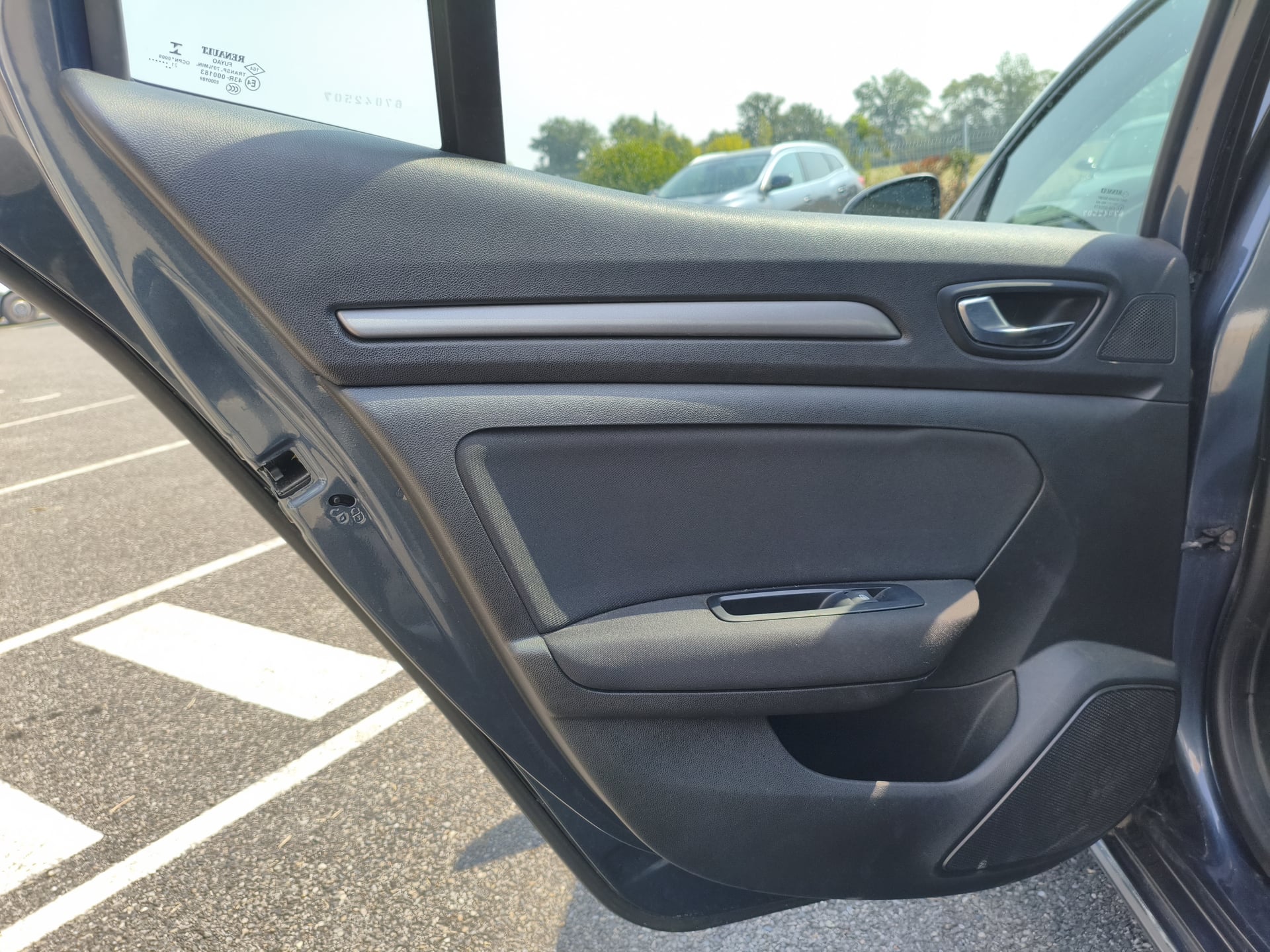 Renault Megane 1.5L BLUEDCI 115cv BUSINESS — 25