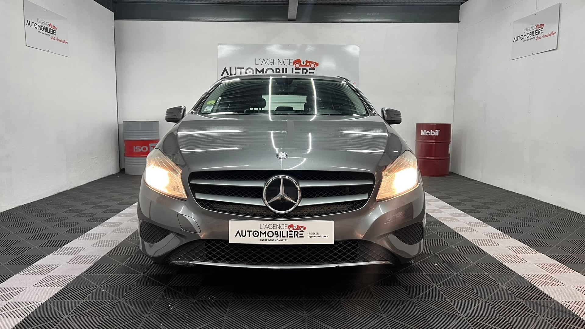 Mercedes-Benz Classe A 180 d Intuition suivi d'entretien — 2