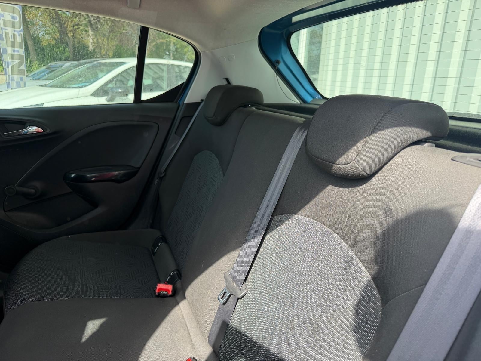 Opel Corsa 1.4 90CH Finition Excite — 24