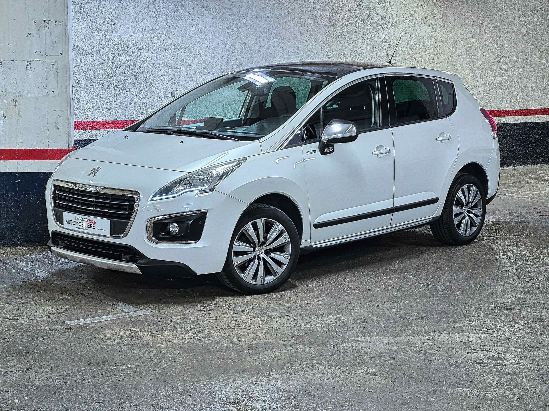 Peugeot 3008 I Phase 2 130ch Style BVM6 garantie 12mois — 39