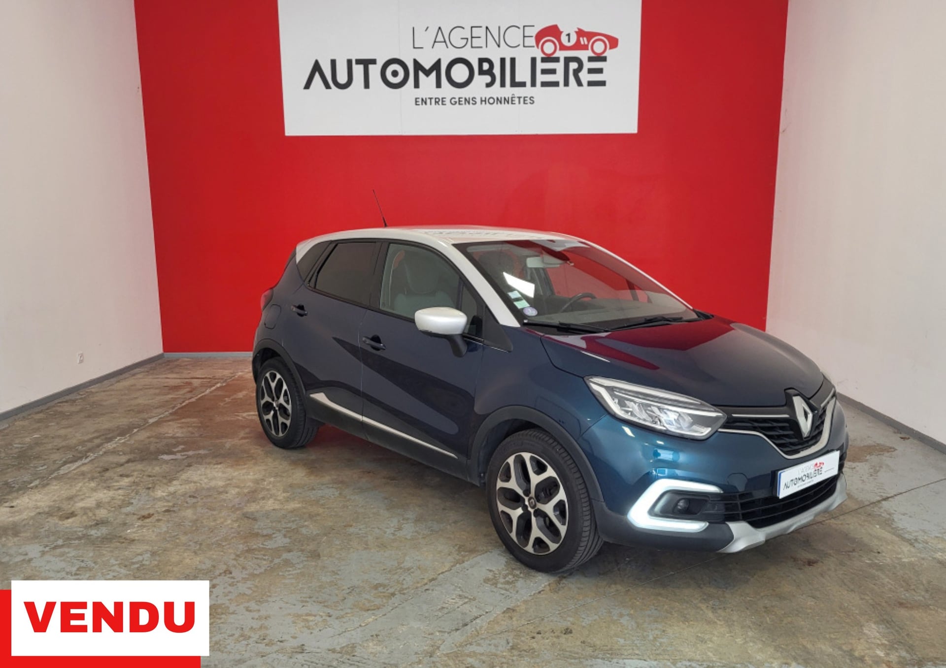 Renault Captur RENAULT CAPTUR (2) 0.9 TCE 90 INTENS - 2EME MAIN