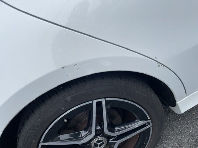 Mercedes-Benz Classe A 1.5 180D 115 AMG LINE 8G-DCT BVA — 29