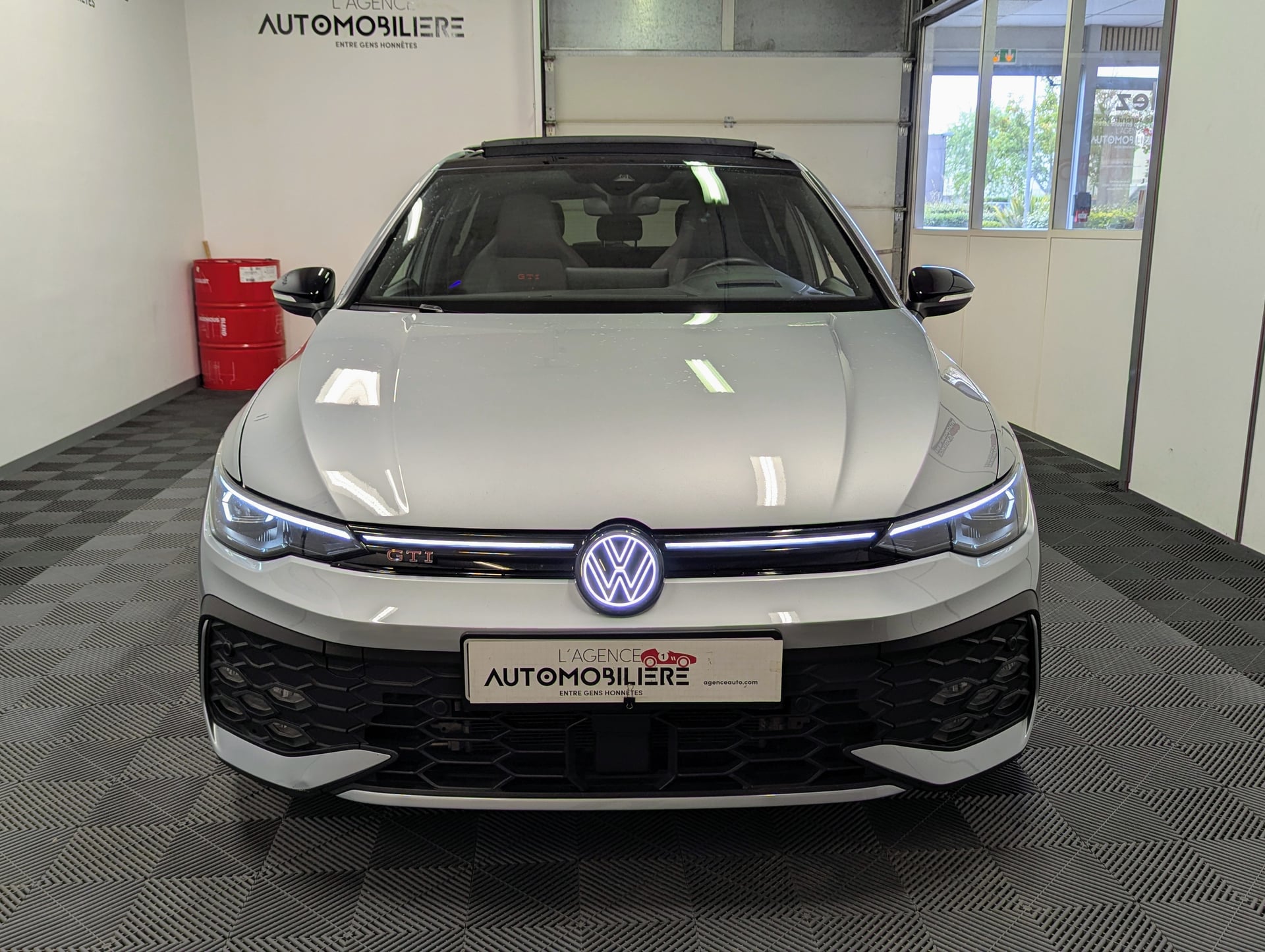 Volkswagen Golf VIII (2) 2.0 TSI 265 GTI DSG7 — 2