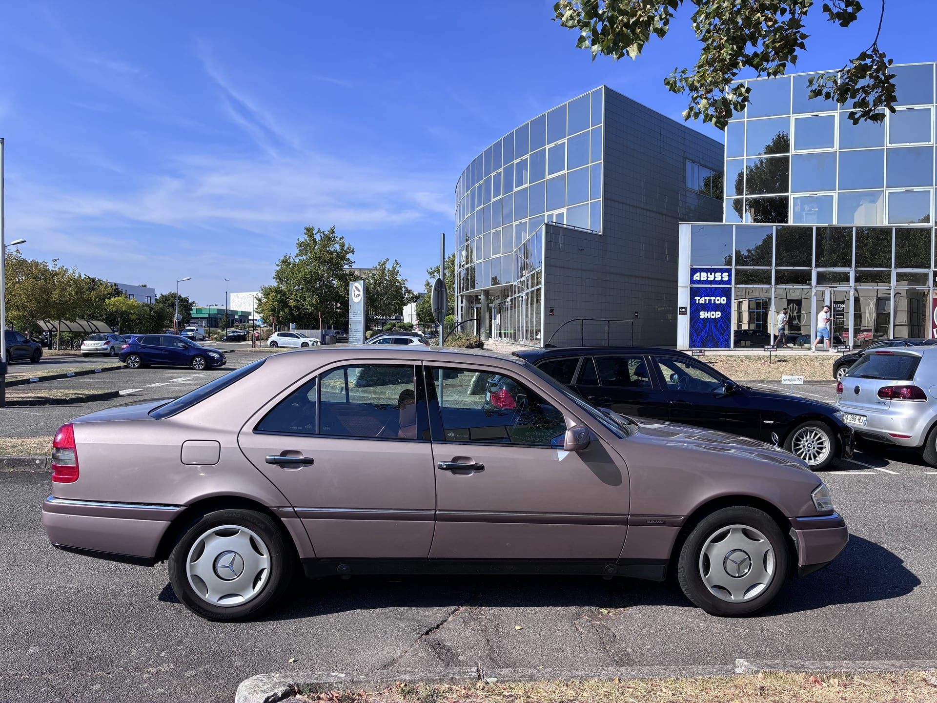 Mercedes-Benz Classe C C180 ELEGANCE BVA - État proche du neuf — 2