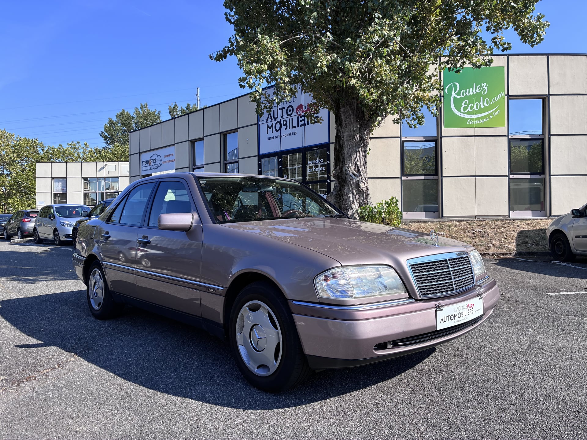 Mercedes-Benz Classe C C180 ELEGANCE BVA - État proche du neuf