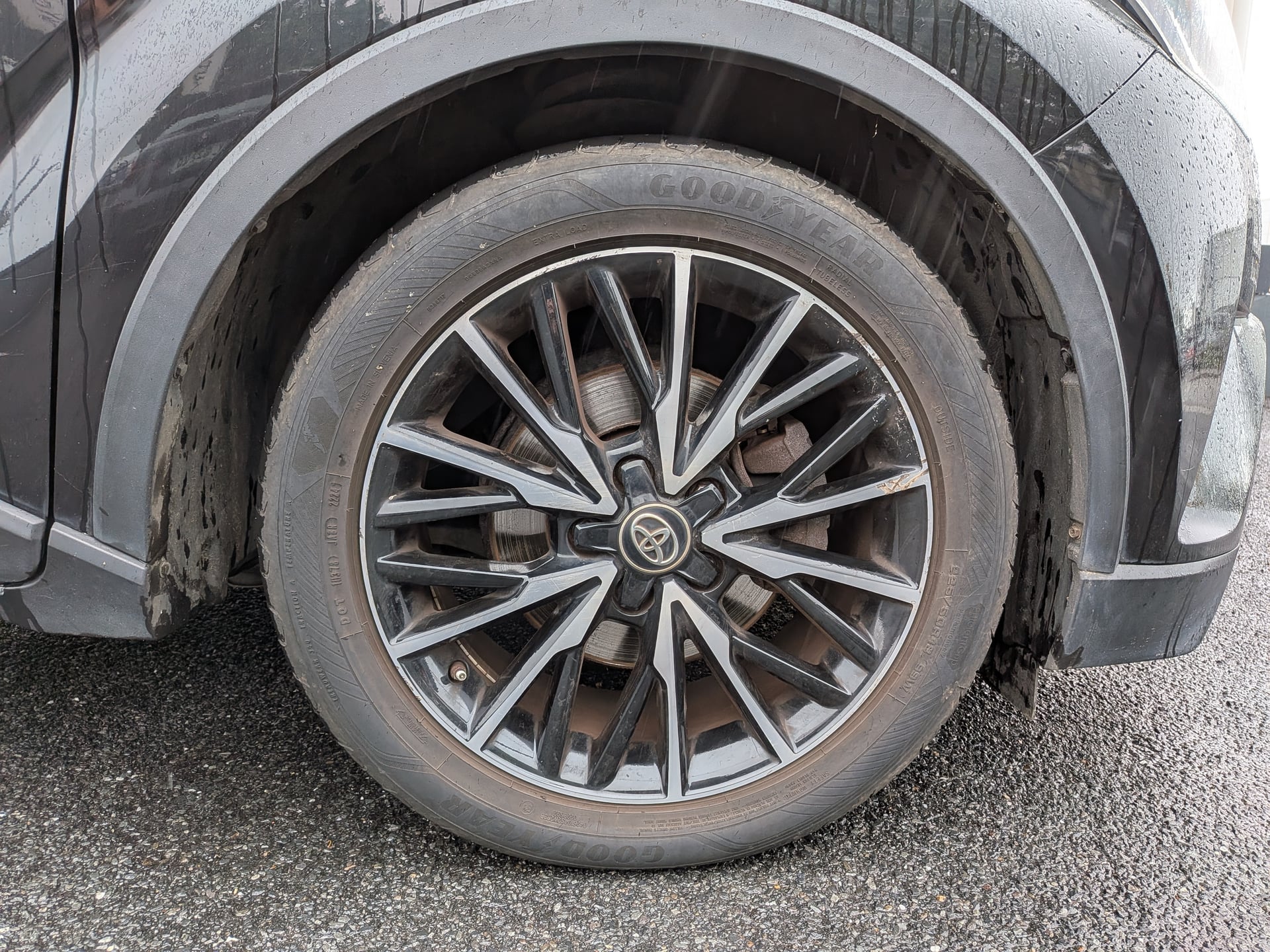 Toyota C-HR 1.8 HSD 122H 100 FULL HYBRID — 28