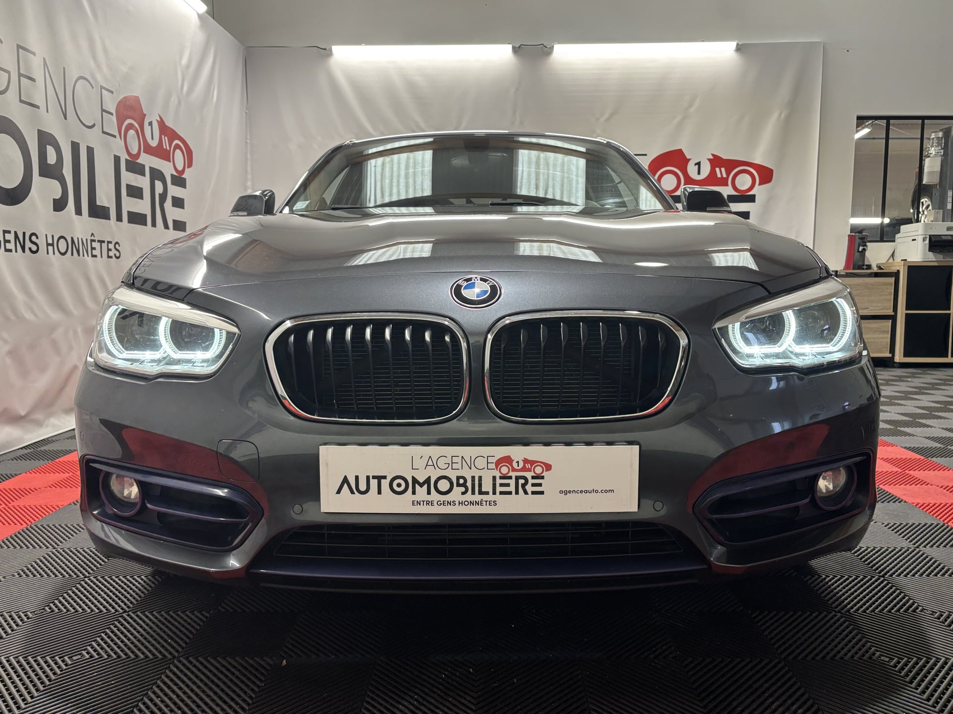 BMW Série 1 (F20) (2) 118D 150 CH SPORT 5P (Attelage RDSO) — 2