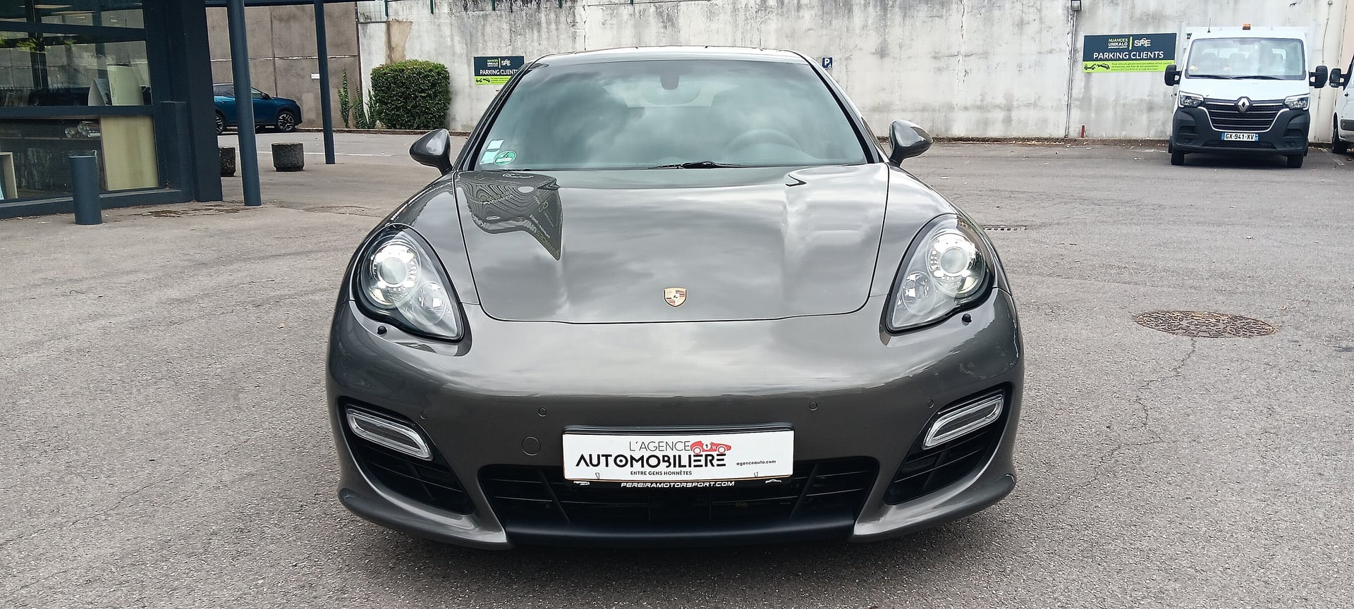 Porsche Panamera GTS 4.8 i V8 PDK 430 cv — 2