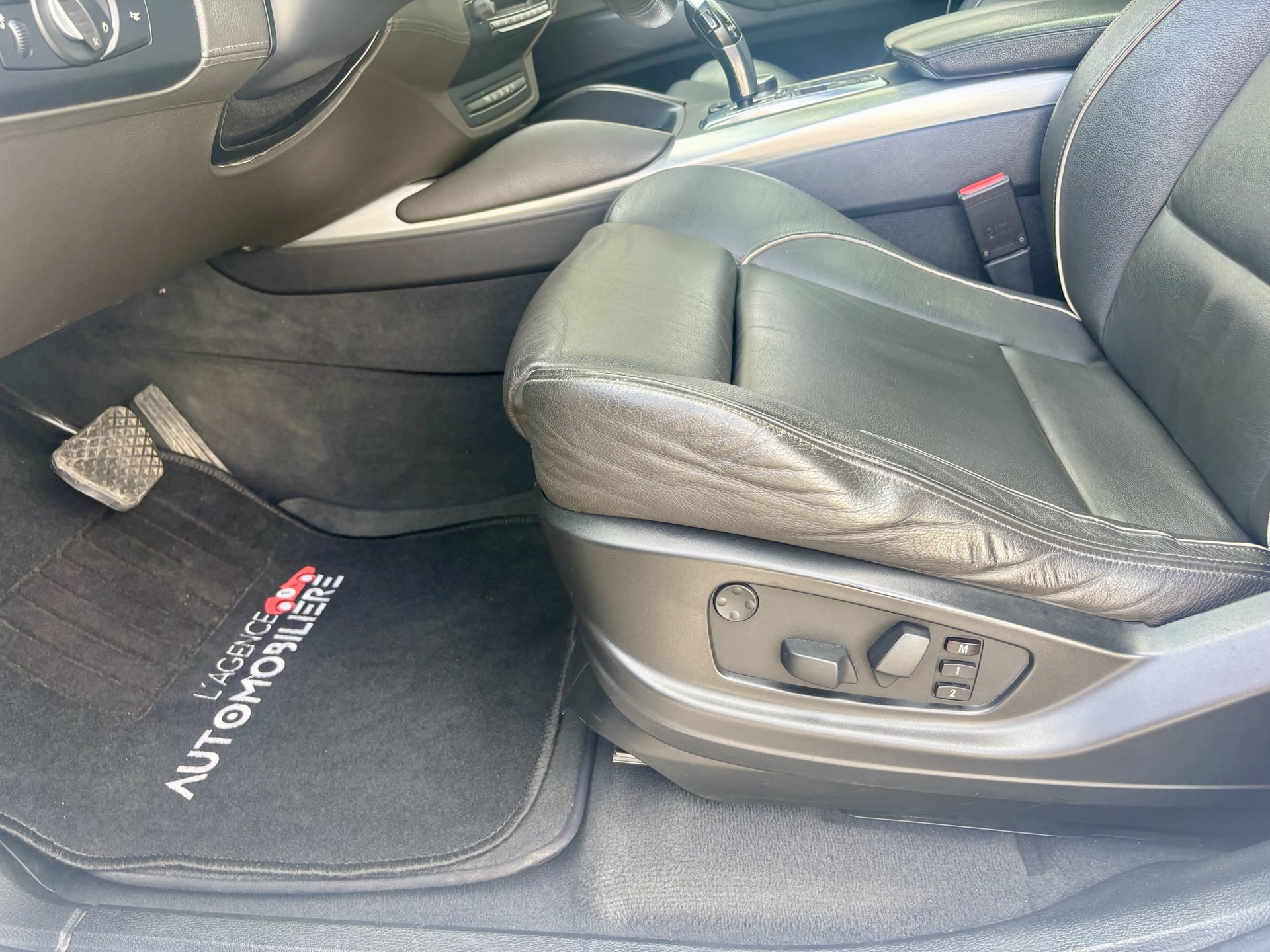 BMW X6 E71) 40d xDrive 3.0 d 24V 306 ch Exclusive Individual — 33