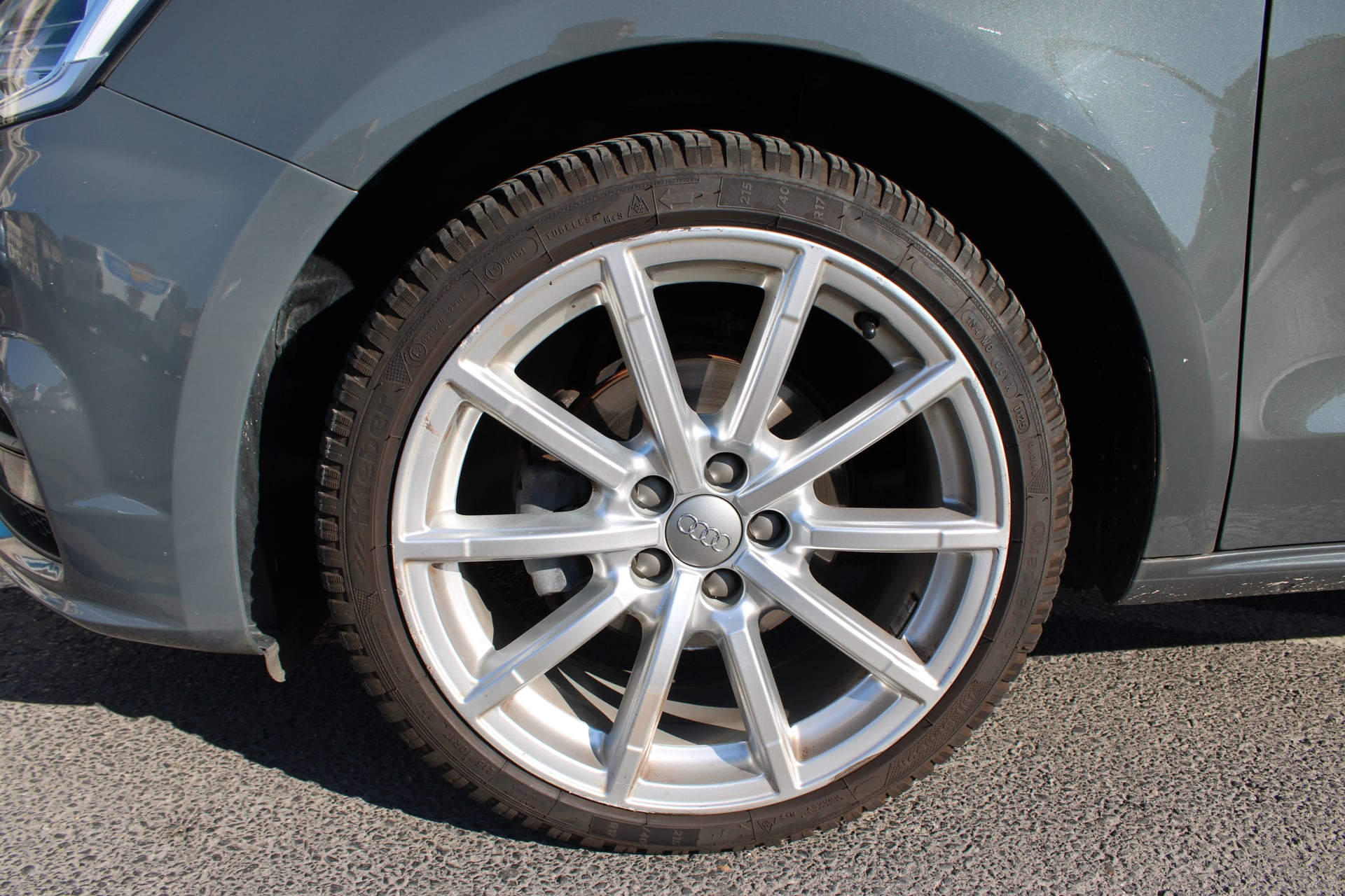 Audi A1 SPORTBACK 1.4 TDI 90 S LINE ( Toit ouvrant, Distribution changée, Radar Av / Arr ... ) — 27