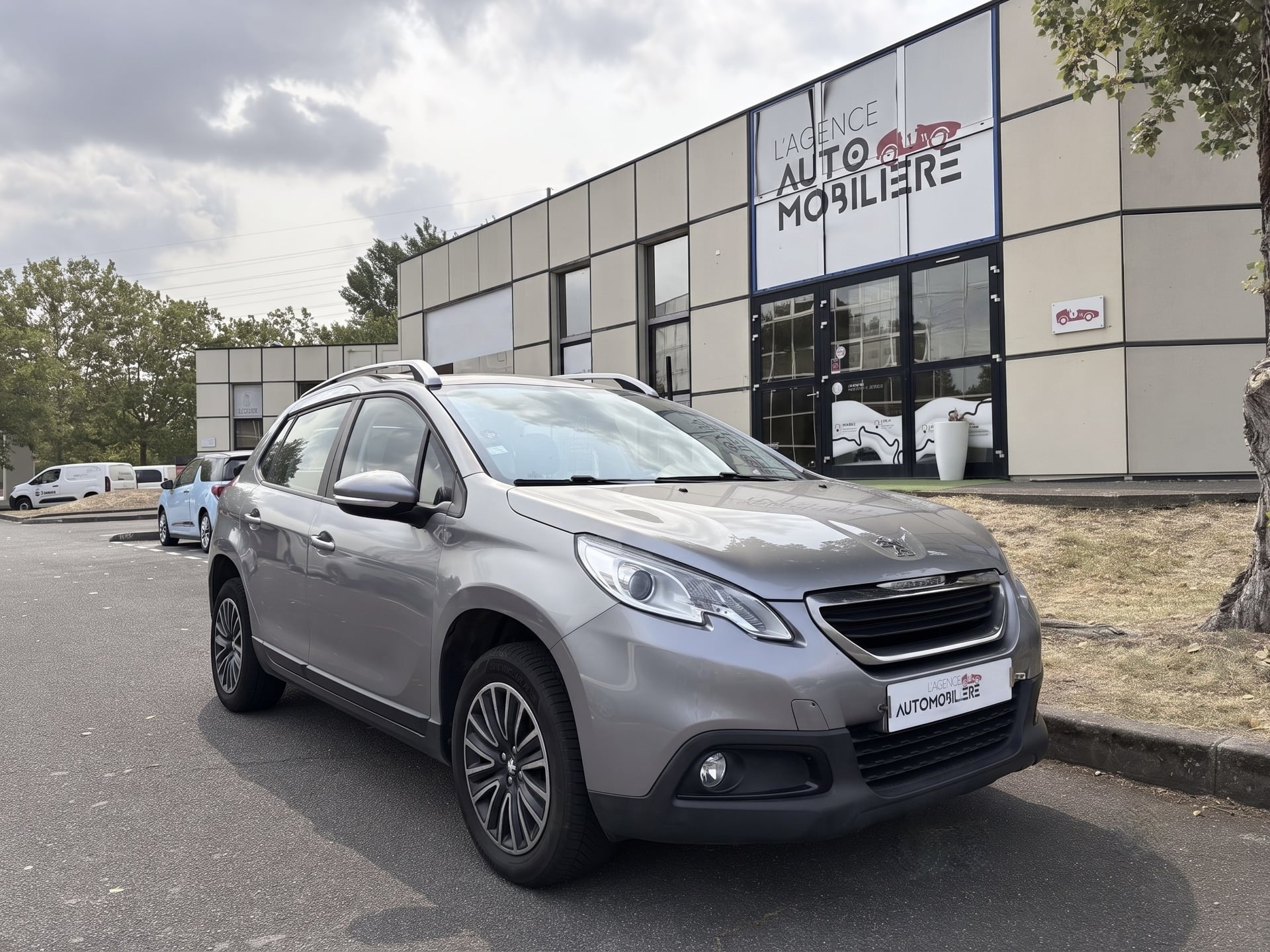 Peugeot 2008 80CH ALLURE - Boite auto