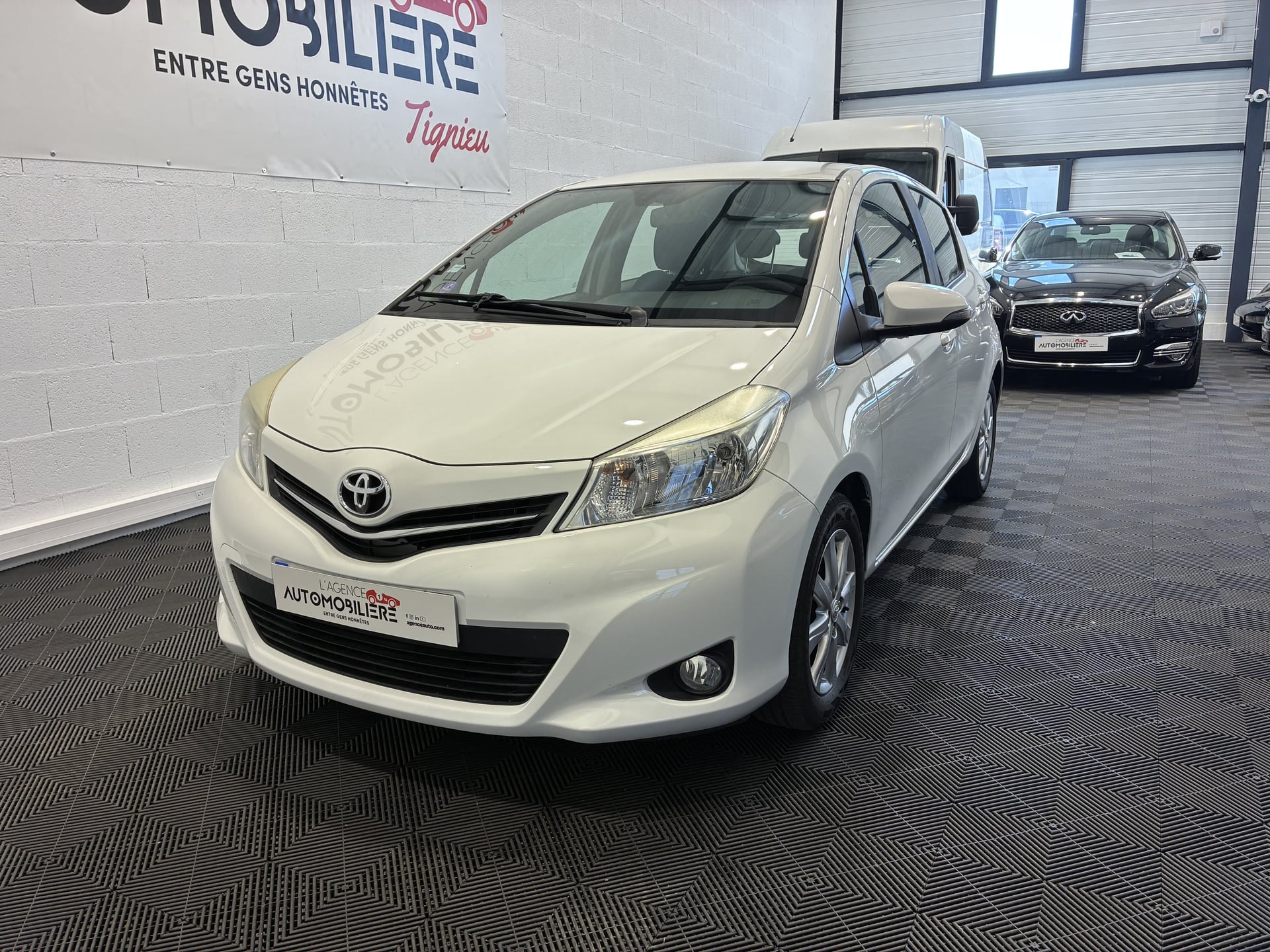 Toyota Yaris 1.0 VVTi 69ch — 2