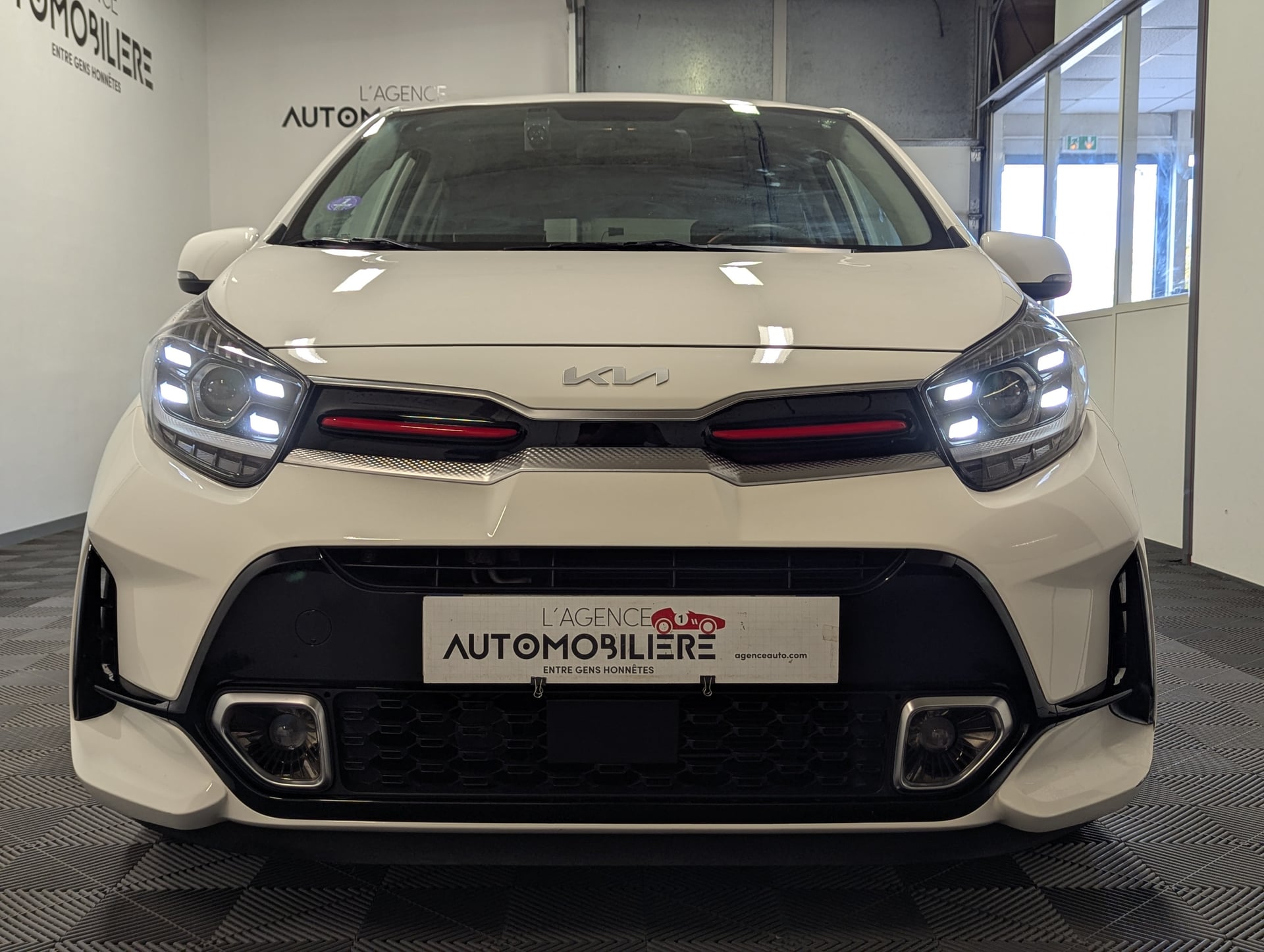 Kia Picanto III (2) 1.2 DPI 84 ISG 4CV GT LINE BVA5 + CAMERA + CARPLAY — 2