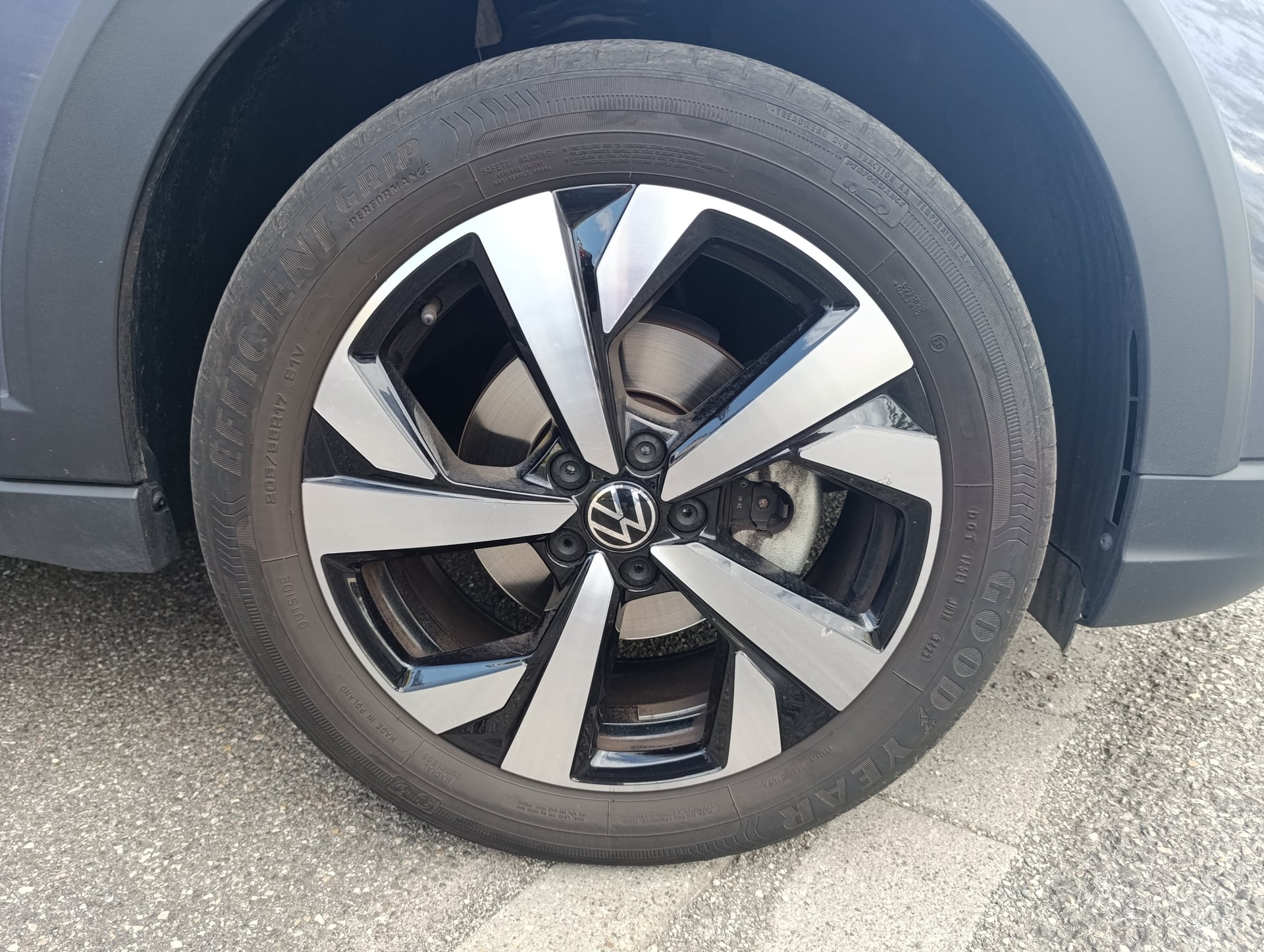 Volkswagen Taigo 1.0 TSI DSG7 110 cv LIFE PLUS - Faible km — 35
