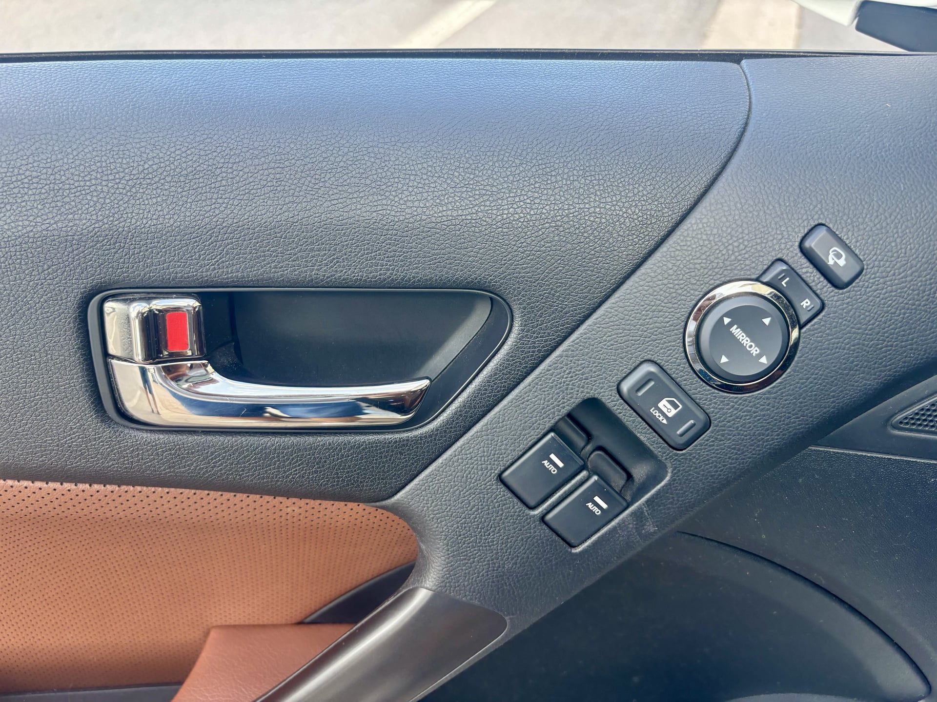 Hyundai Genesis Coupé 3.8 V6 303 ch BVM — 31