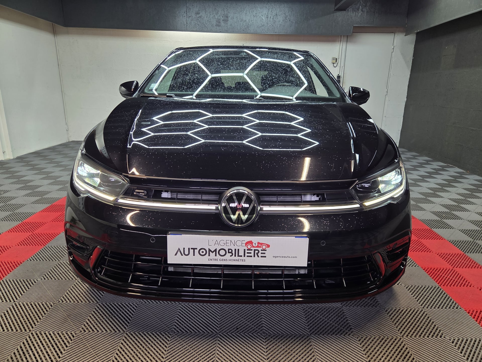 Volkswagen Polo Polo 1.0 TSI 110ch R-Line DSG7 — 2