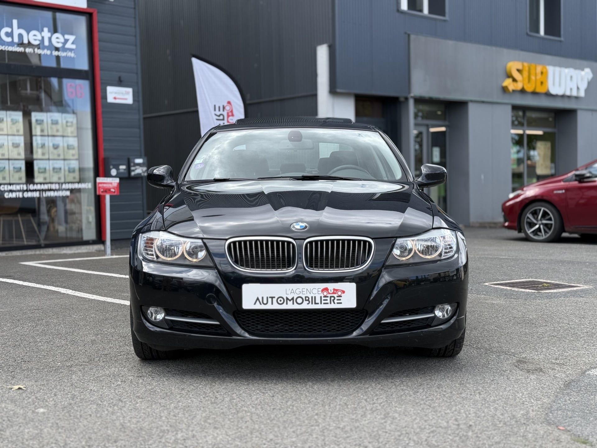 BMW Série 3 3.0 325i 218 ch BVM6 EDITION CONNECTED-DRIVE (Toit ouvrant) — 2