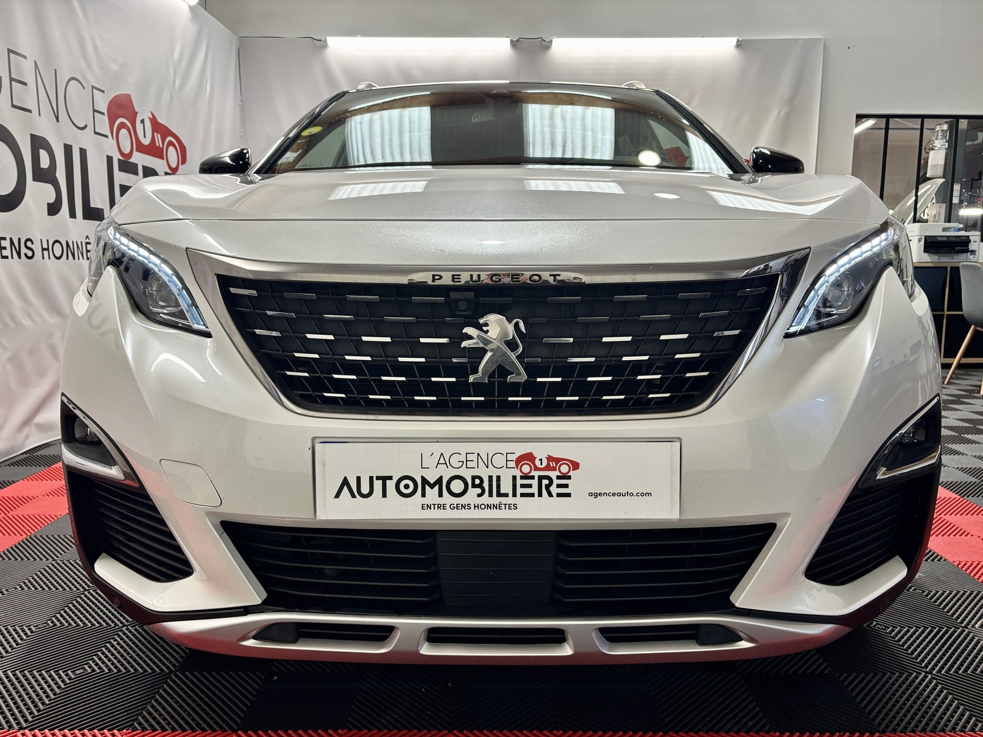 Peugeot 3008 II 1.5 BLUEHDI 130 S&S GT LINE (Distribution faite) — 2