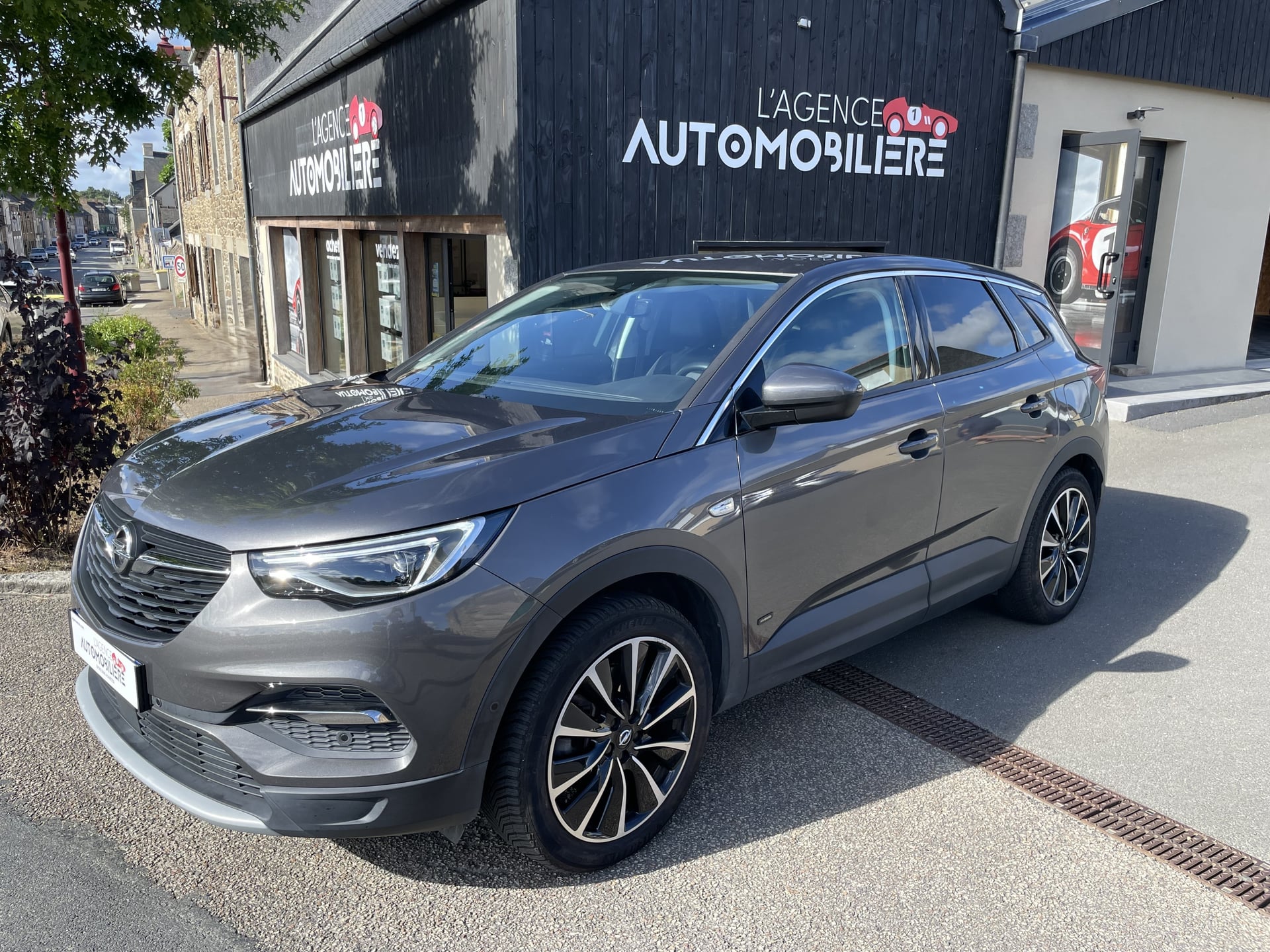 Opel Grandland X 1.6 HYBRID 225 BVA8 ELITE