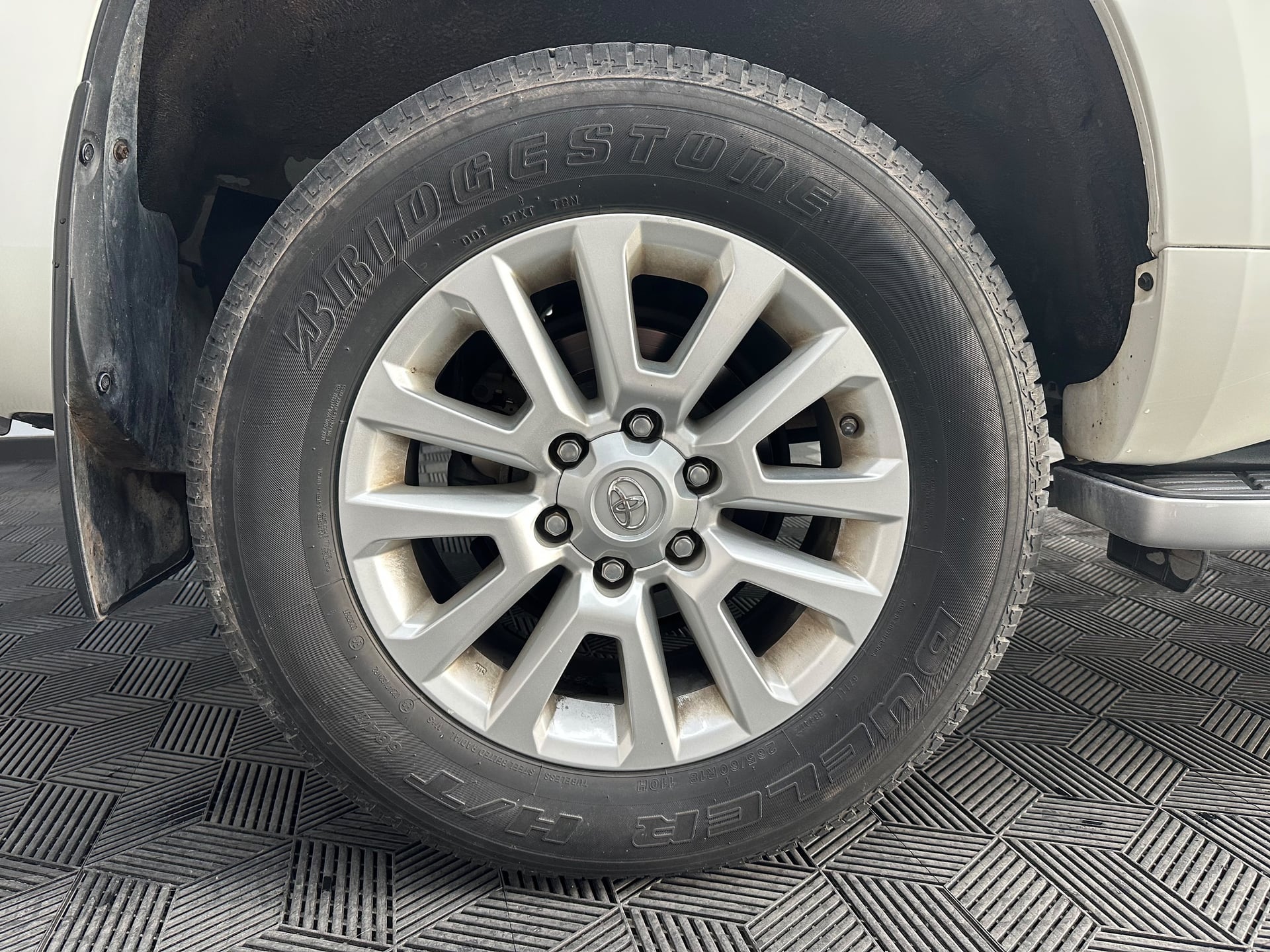 Toyota Land Cruiser PRADO 150 2.8 D-4D 177 Ch 3p - SUIVI COMPLET TOYOTA — 30