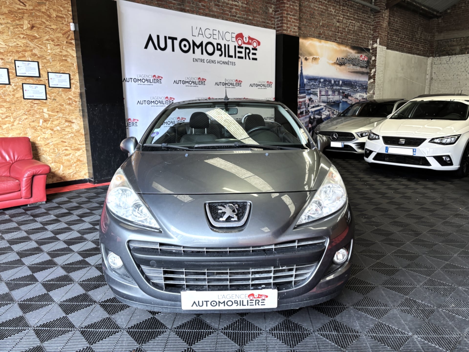 Peugeot 207 CC 1.6 VTI 120ch Finition Sport — 2