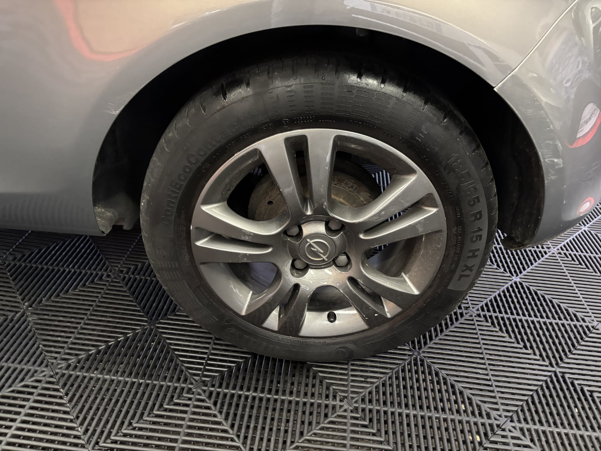 Opel Opel Corsa 4 1.2 TwinPort 85 Color Edition — 24