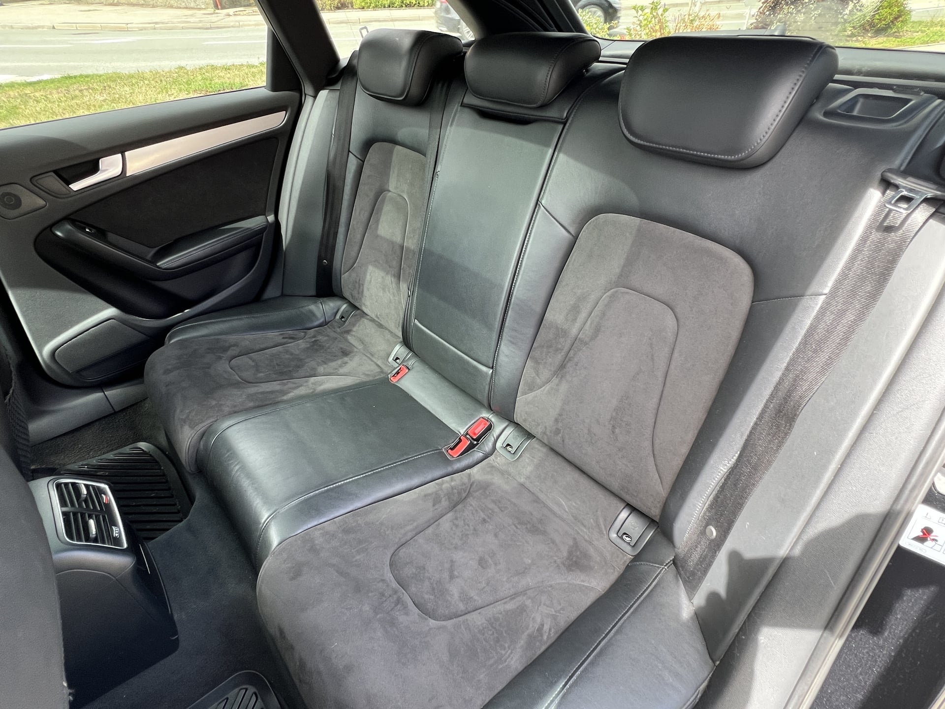 Audi A4 ALLROAD 3.0 V6 tdi 245ch QUATTRO BVA — 40