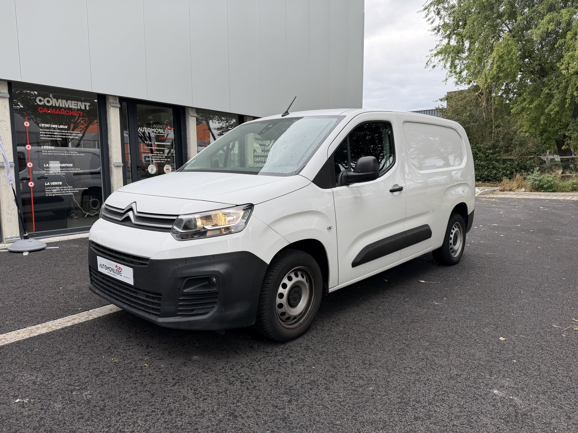 Citroen Berlingo XL 1.5 BlueHDi S&S 100 cv CLIM, GPS, CARPLAY, RADAR AV + AR