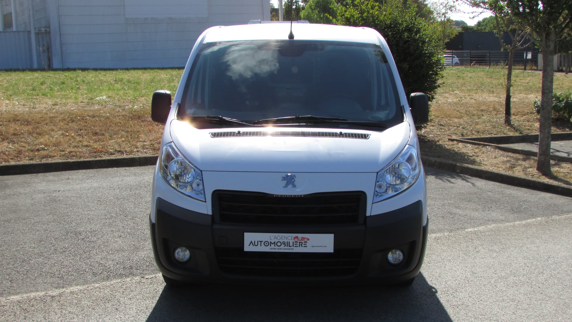 Peugeot Expert L1H1 AMENAGE 2,0L HDI 125CH — 2