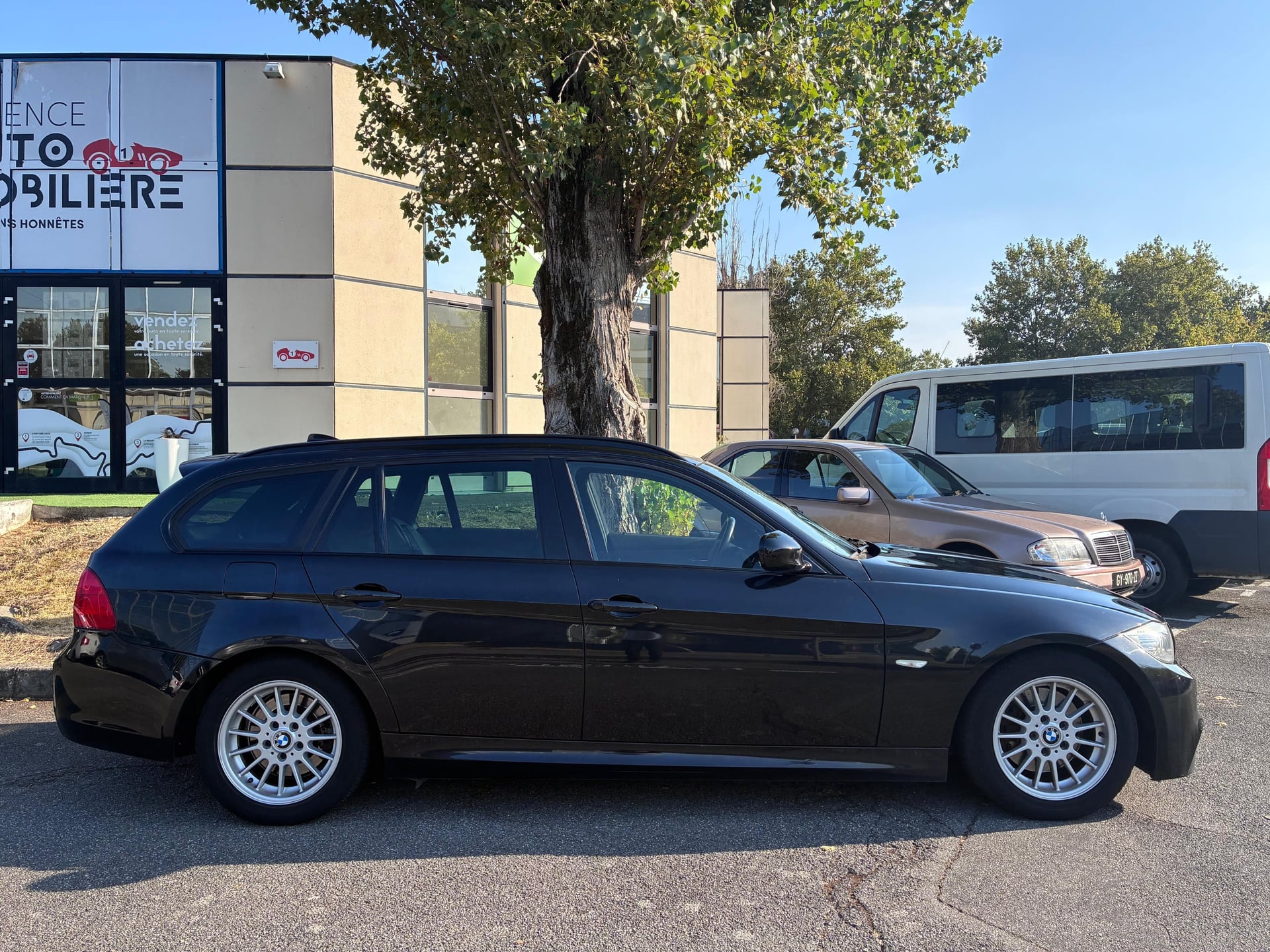 BMW Série 3 Touring 2.0 318D 143CH M-SPORT BVA — 2